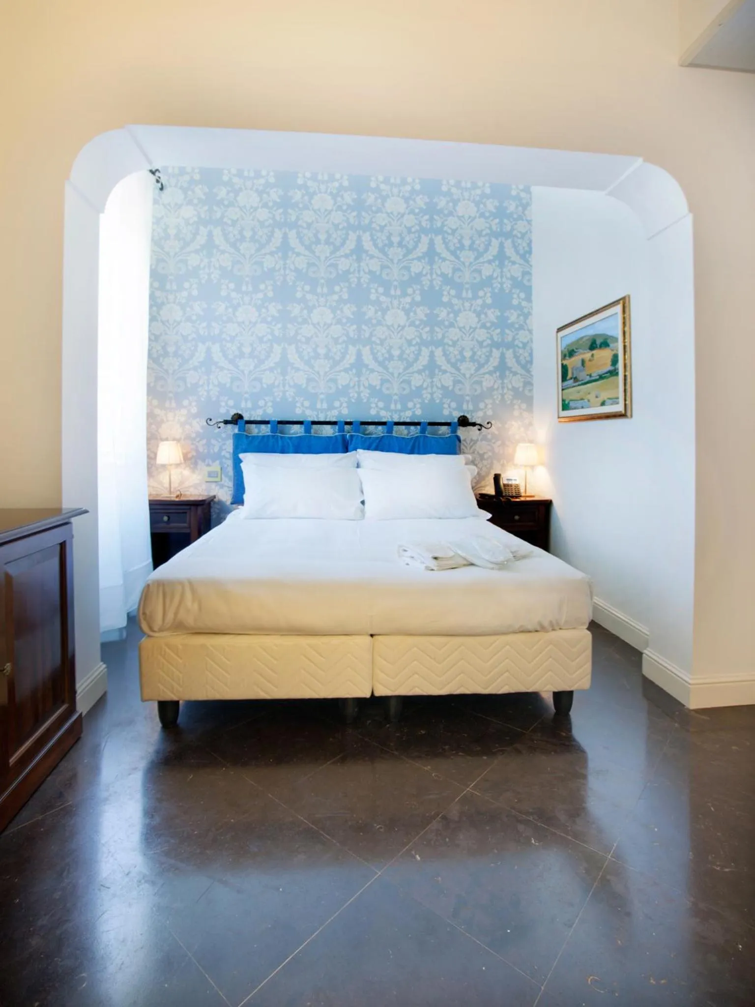 View (from property/room), Bed in Il Duomo Relais