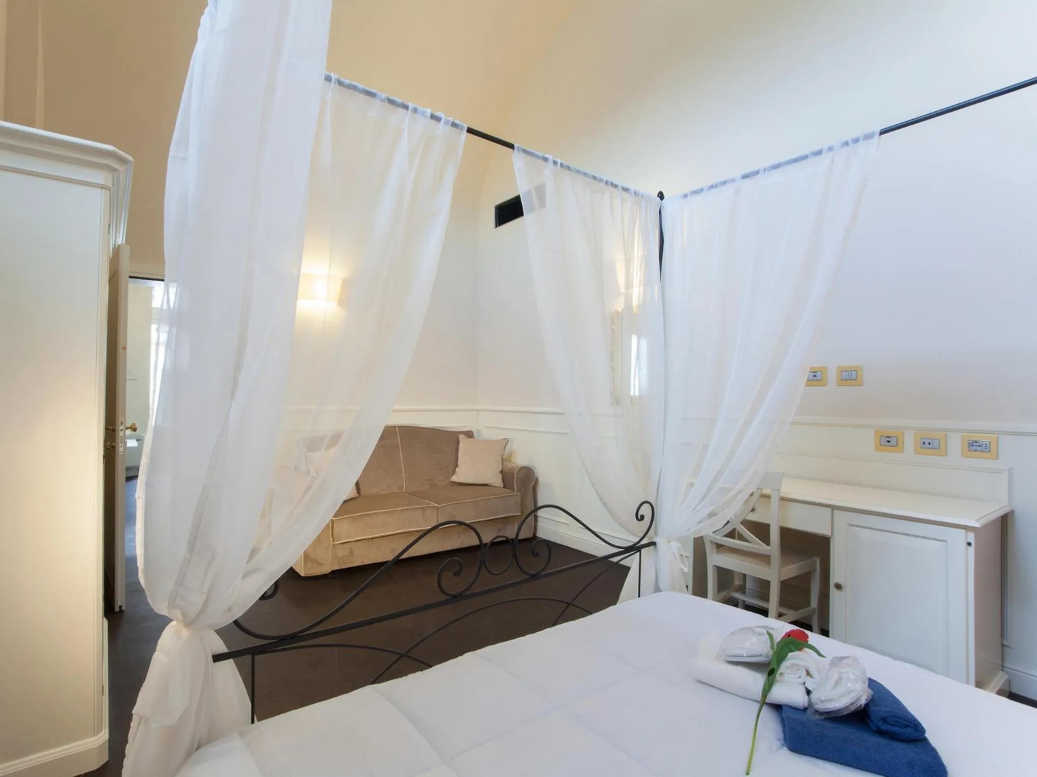 Bedroom, Bed in Il Duomo Relais