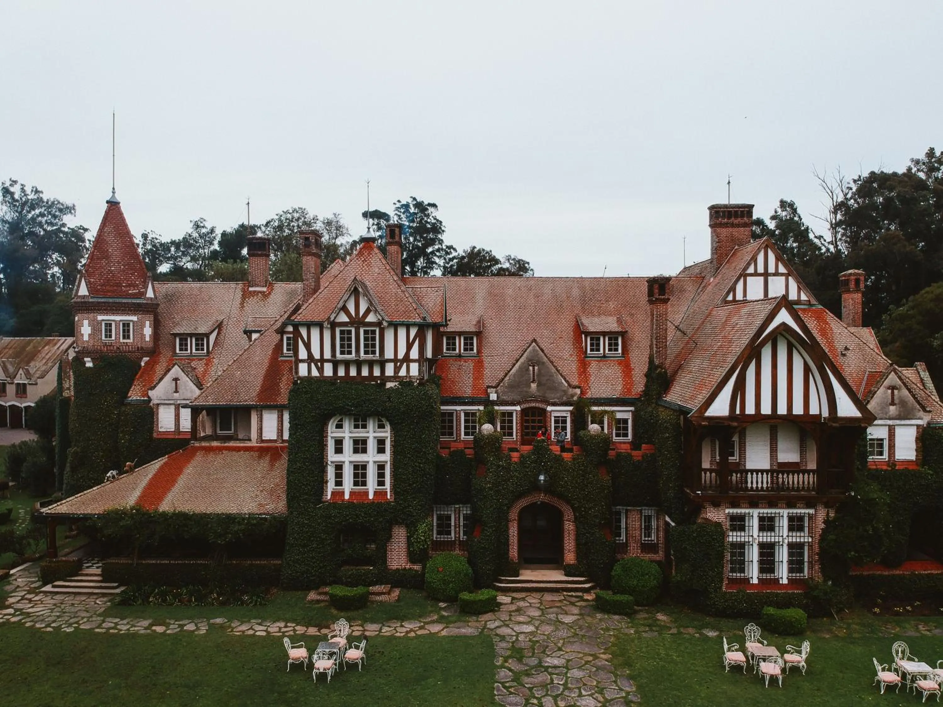 Property building in Estancia Villa Maria