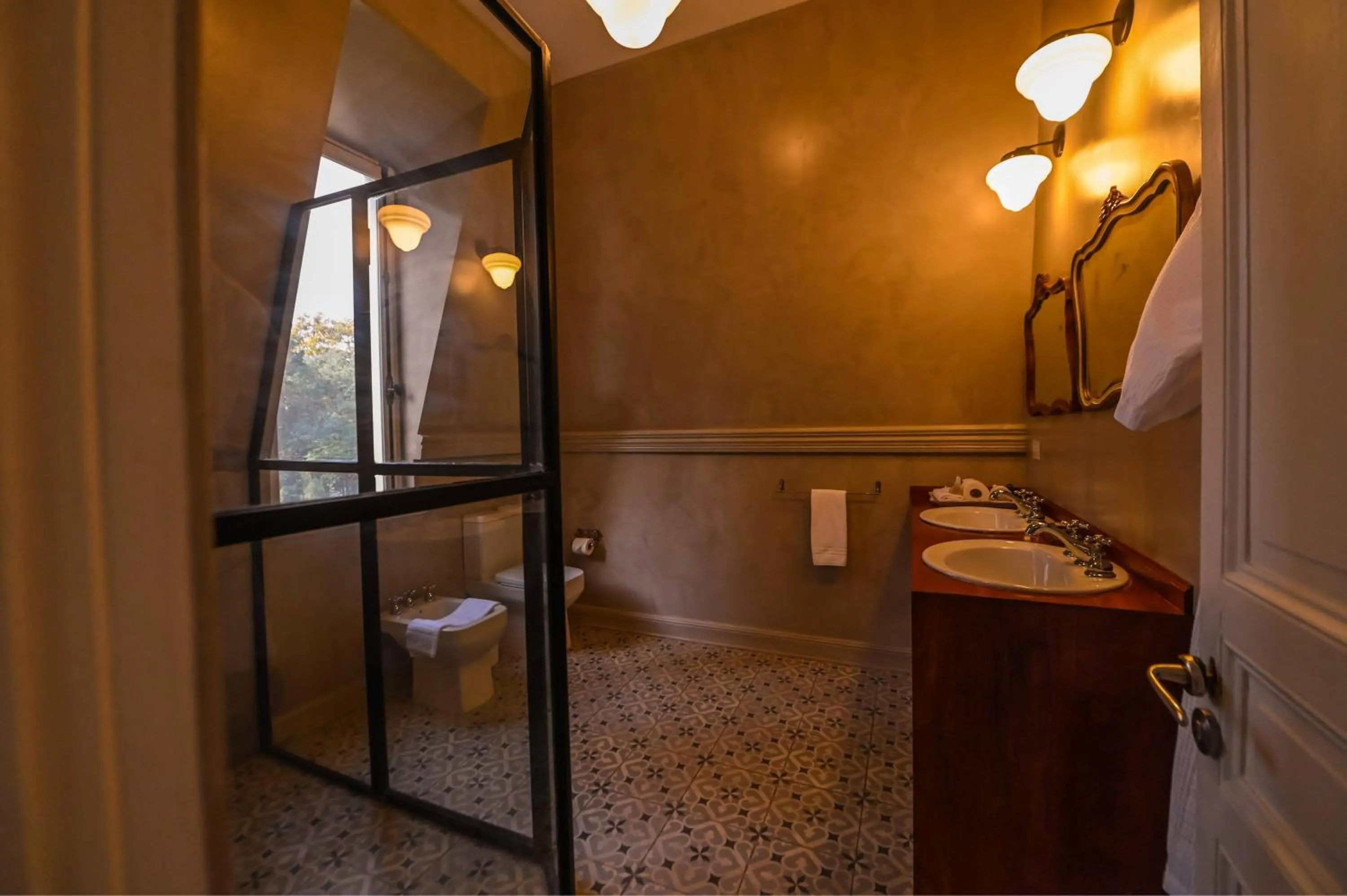 Shower in Estancia Villa Maria