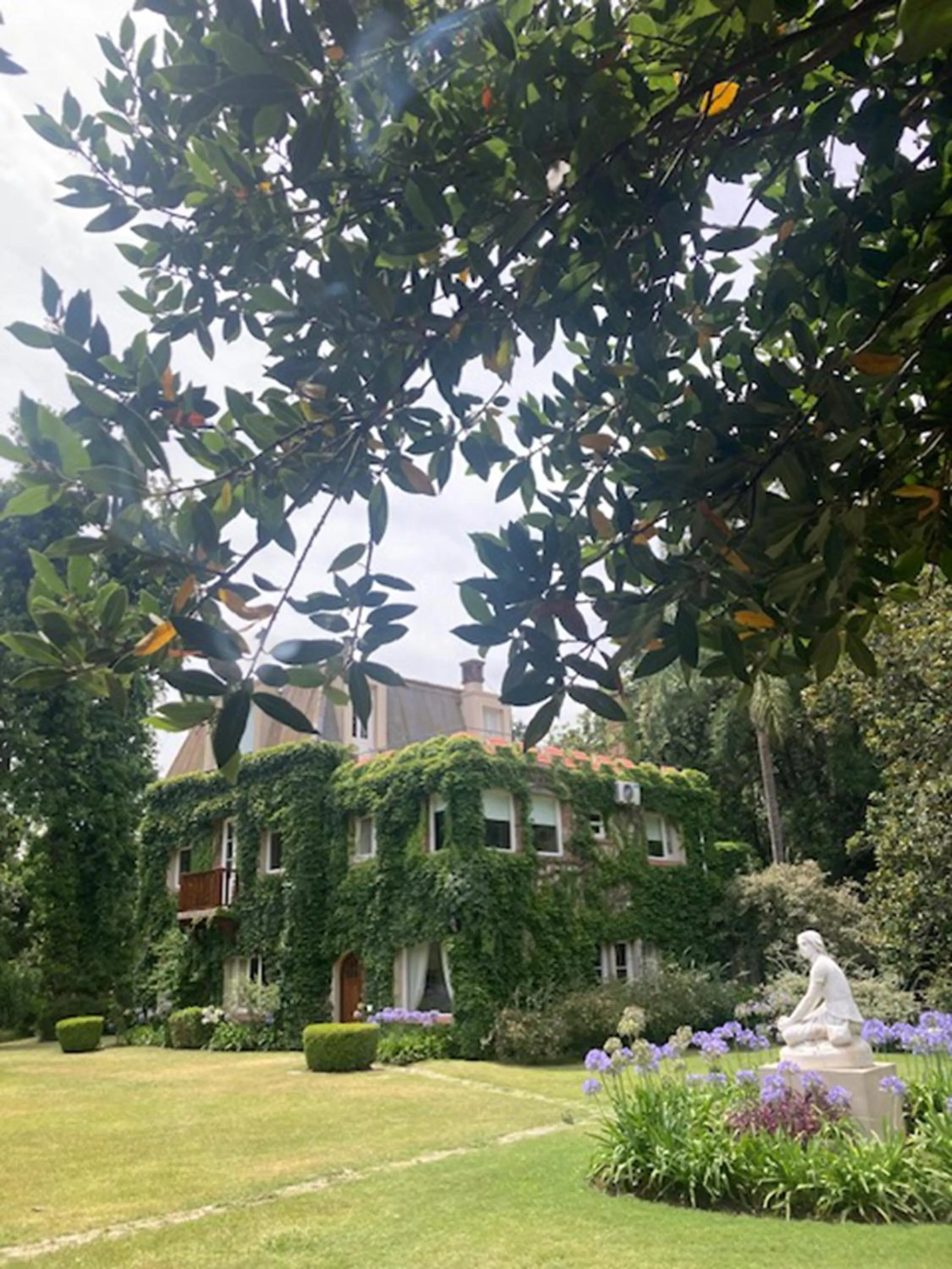 Property building in Estancia Villa Maria