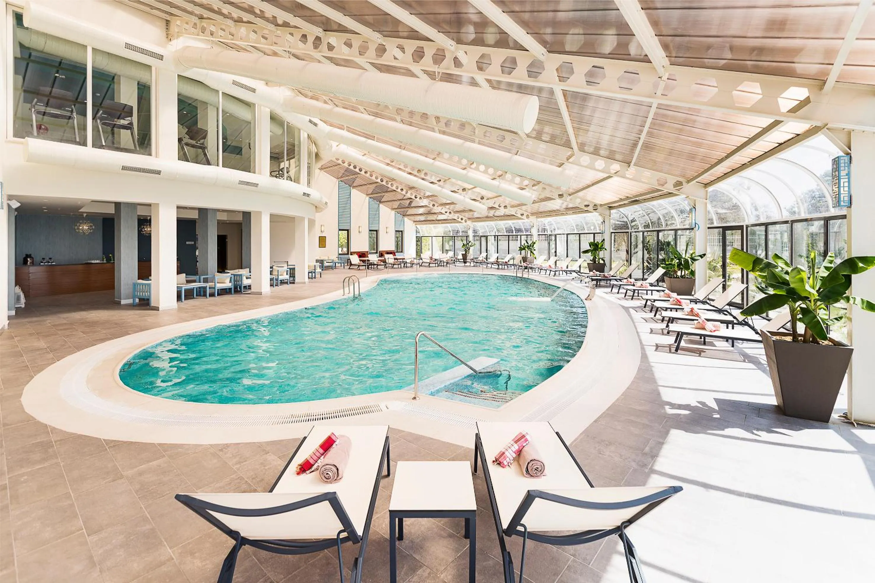 Swimming pool in Ramada Resort Kazdağlari Thermal & Spa