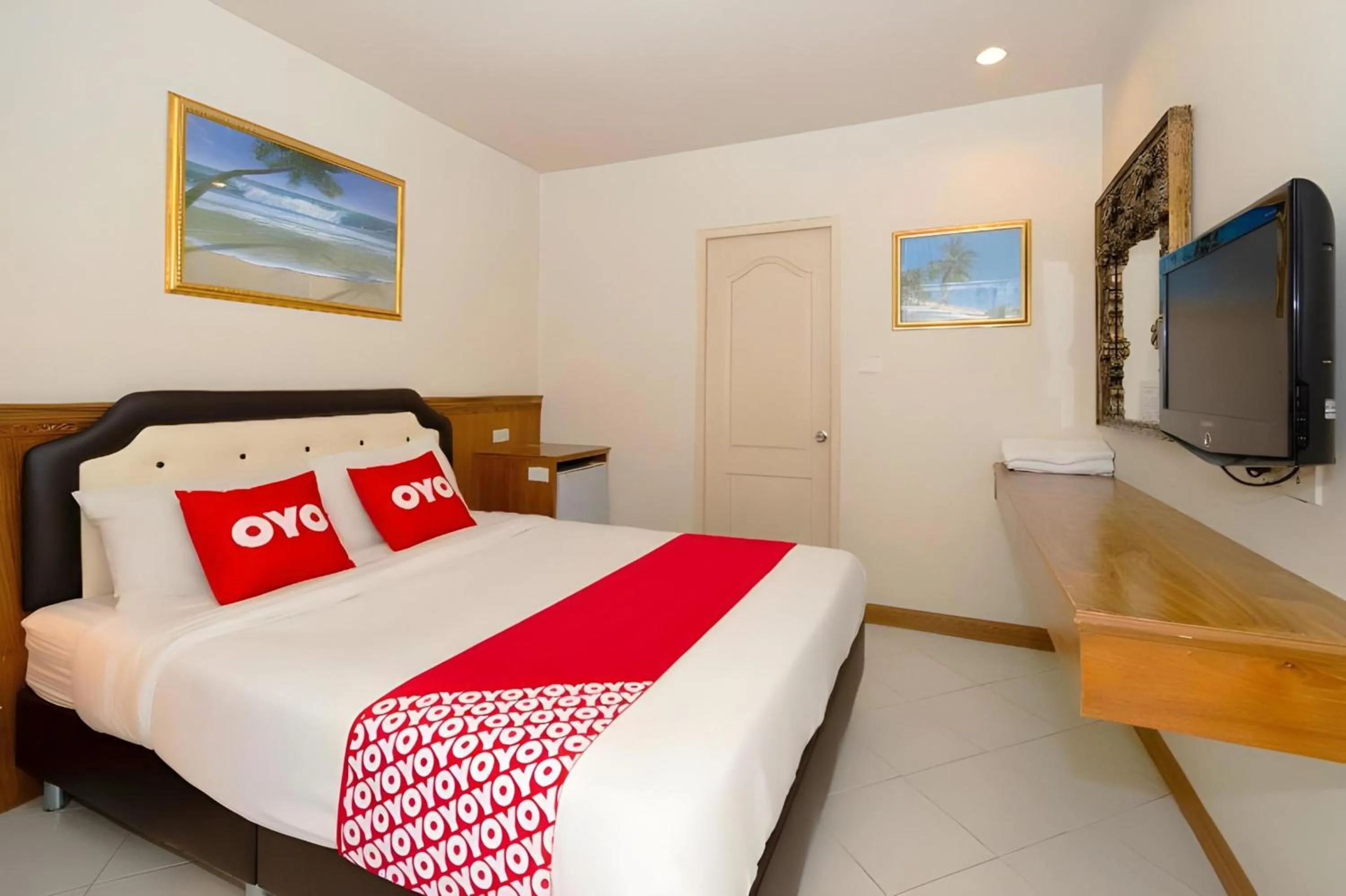 Bed in Pom Pom Residence