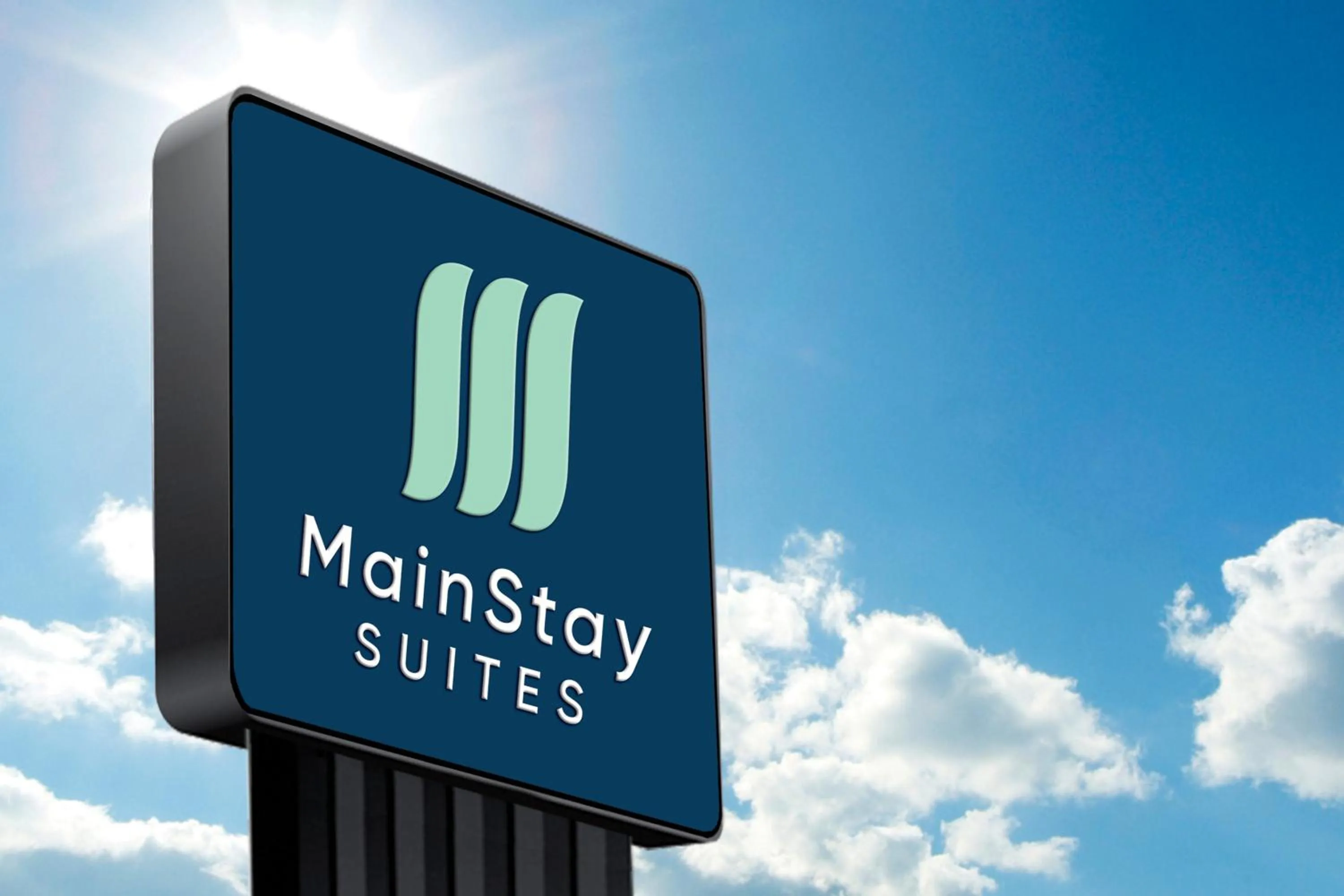 MainStay Suites Lansing West