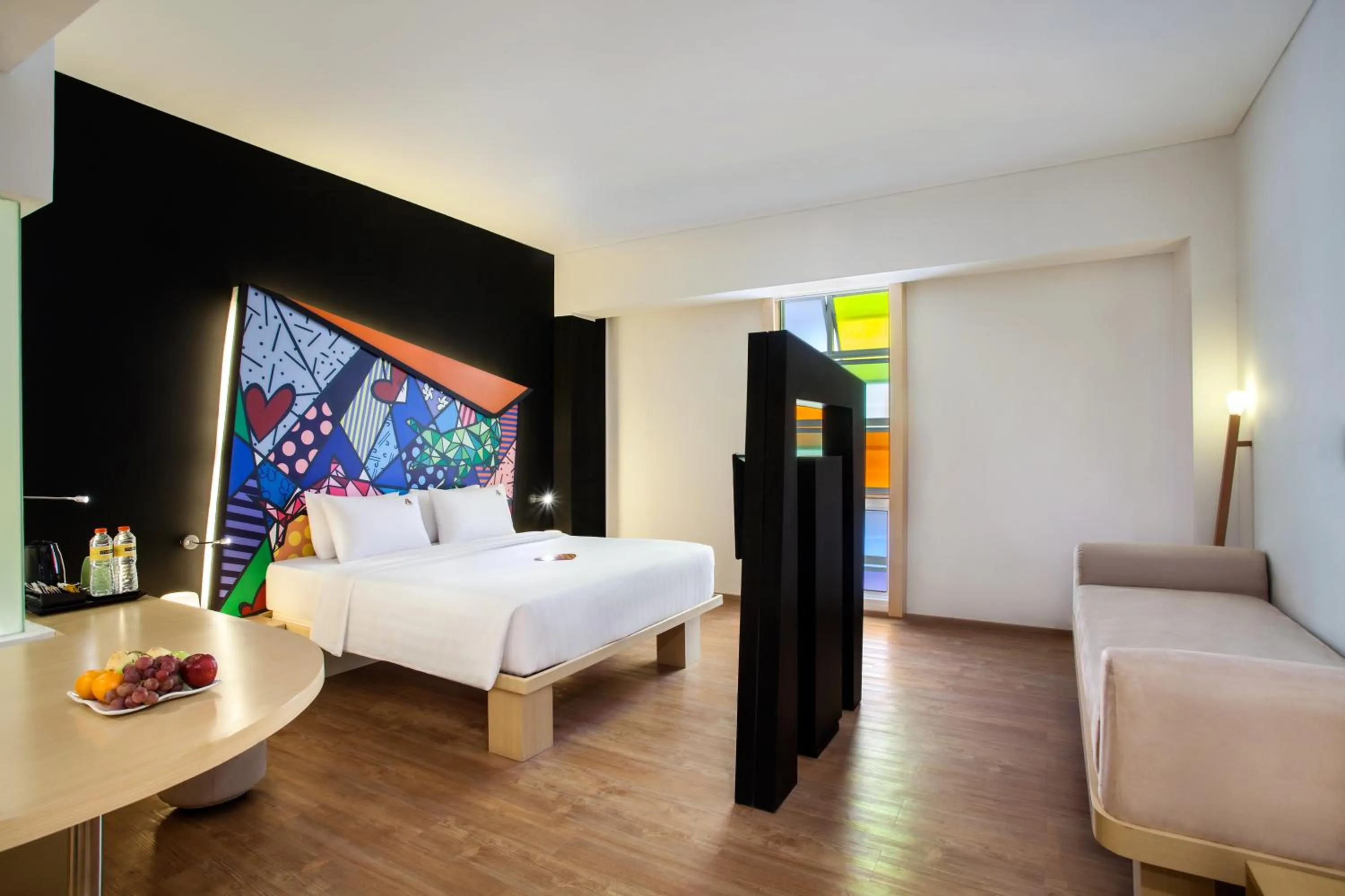 Bed in MaxOneHotel Tidar Surabaya