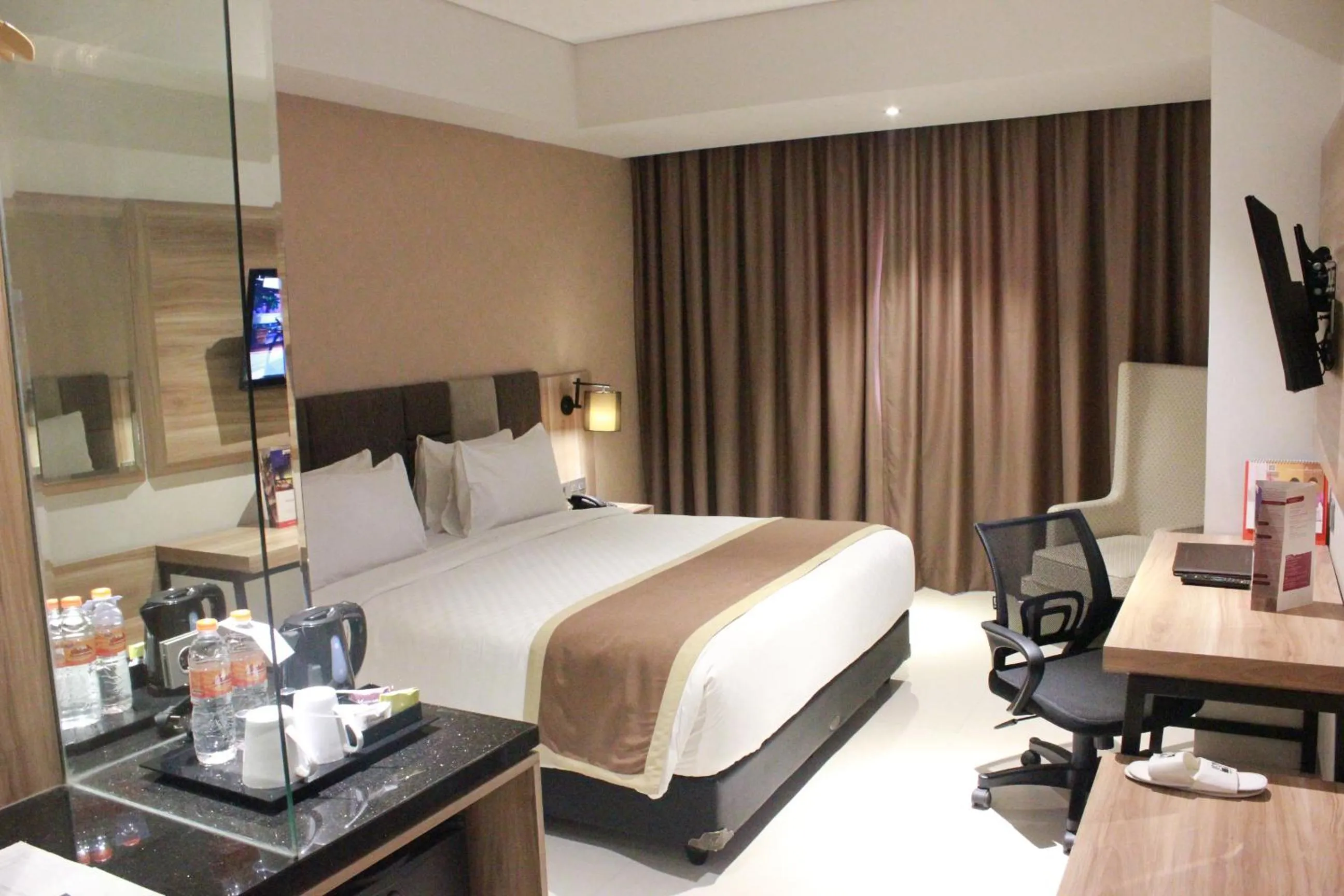 Bed in Swiss-Belinn Karawang