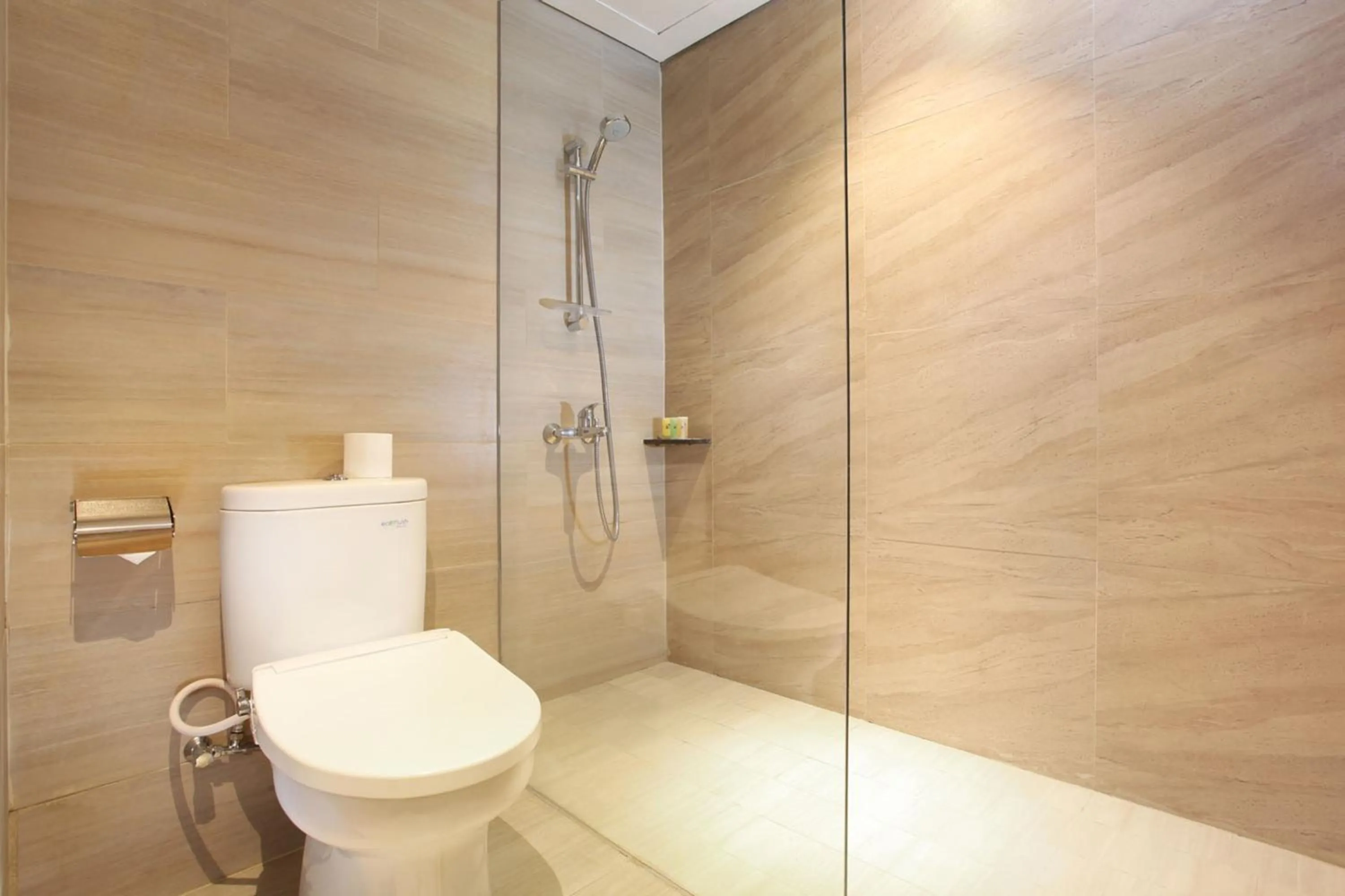 Bathroom in Swiss-Belinn Karawang
