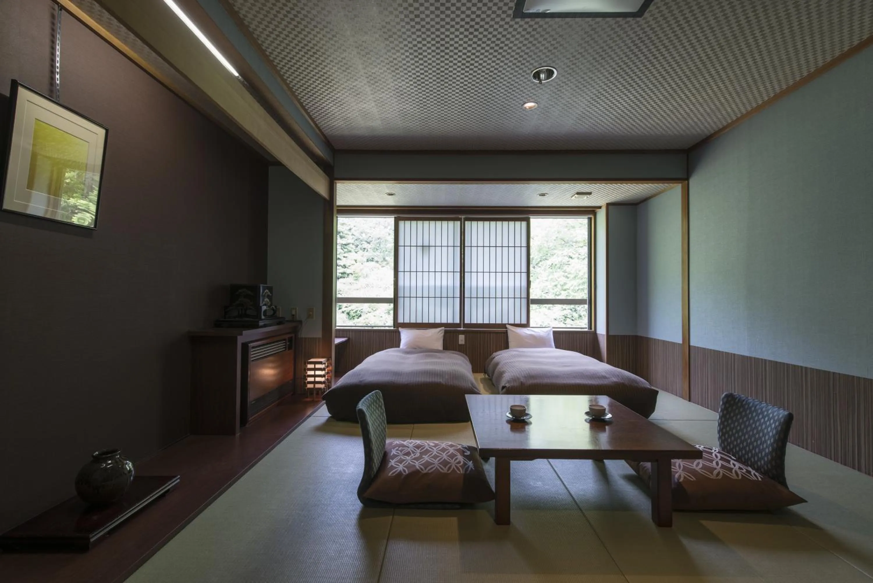 Photo of the whole room, Bed in Takamiya Bettei Kuon