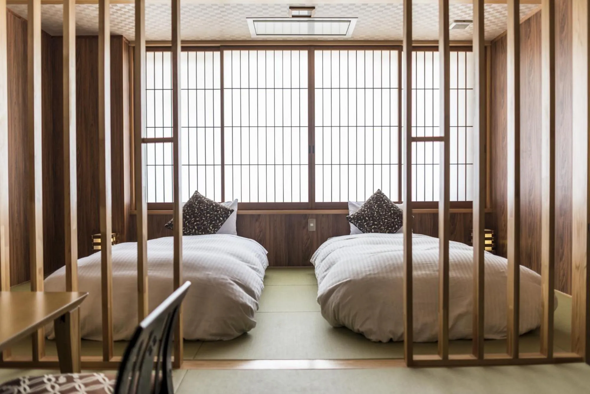 Photo of the whole room, Bed in Takamiya Bettei Kuon