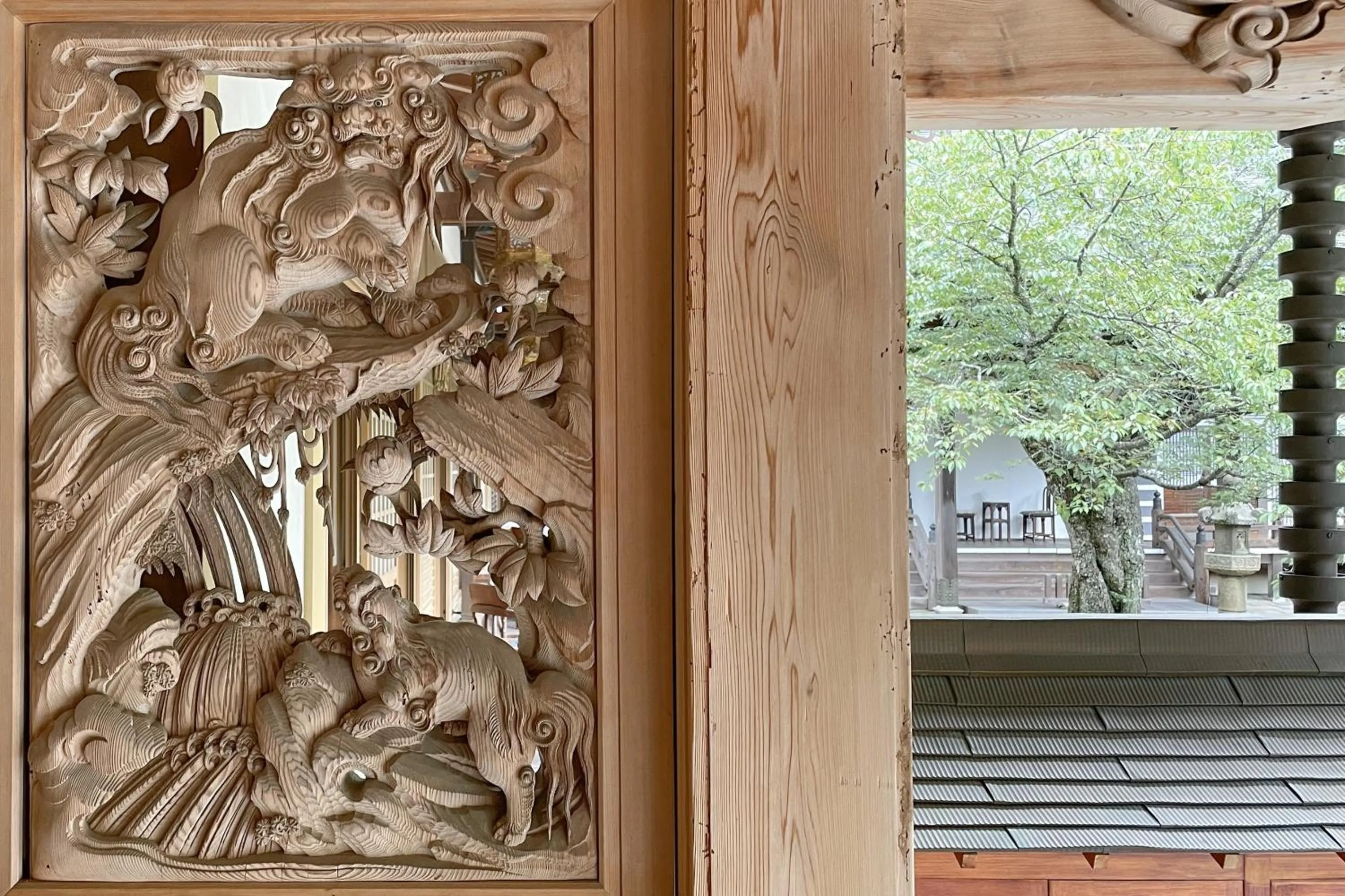 Decorative detail in 高野山 宿坊 総持院 -Koyasan Shukubo Sojiin-
