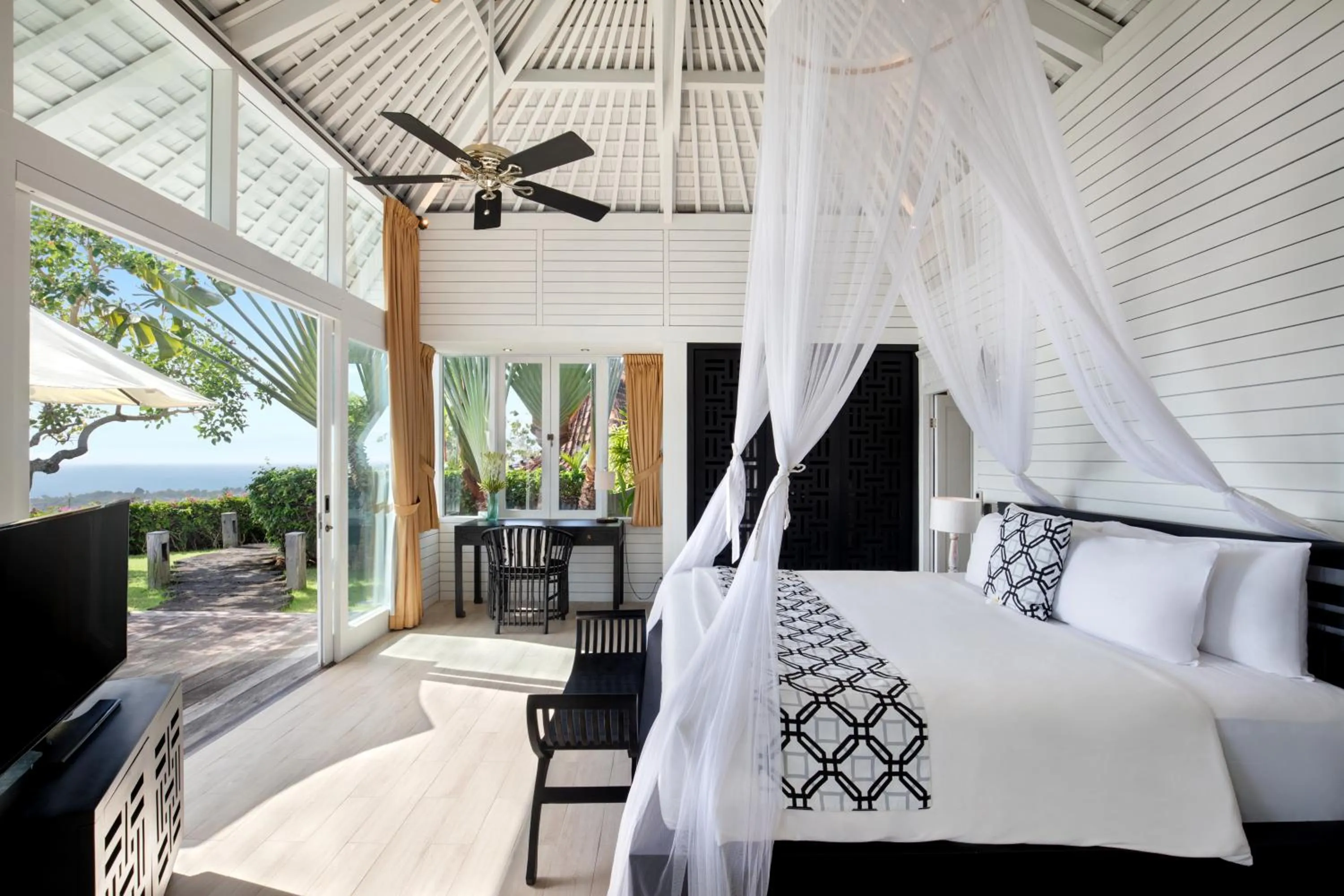 Bedroom, Bed in Hidden Hills Villas - Small Luxury Hotels of The World