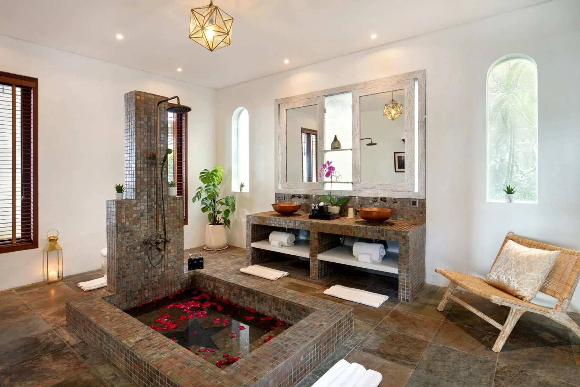 Bathroom in Hidden Hills Villas - Small Luxury Hotels of The World