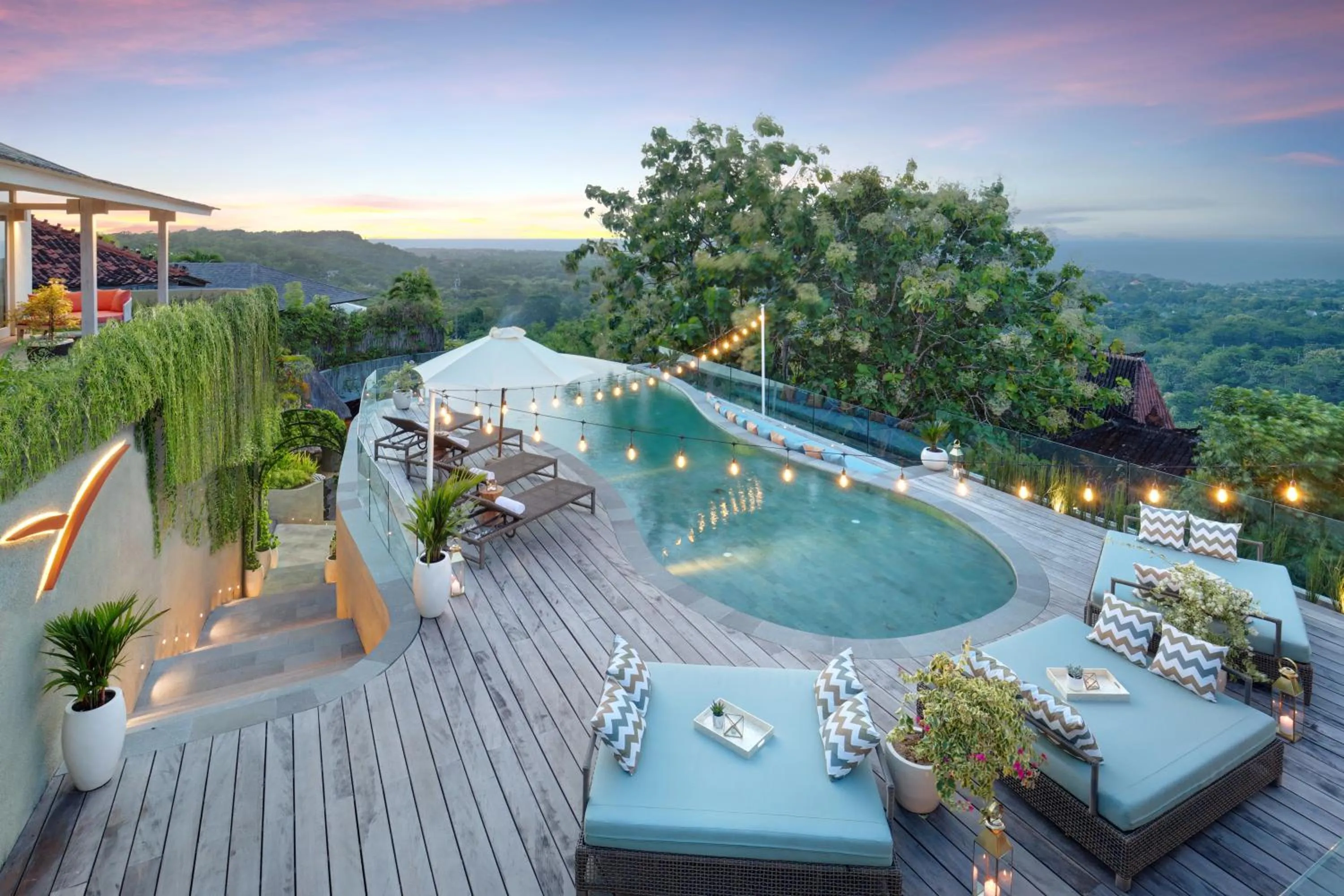 Swimming pool in Hidden Hills Villas - Small Luxury Hotels of The World