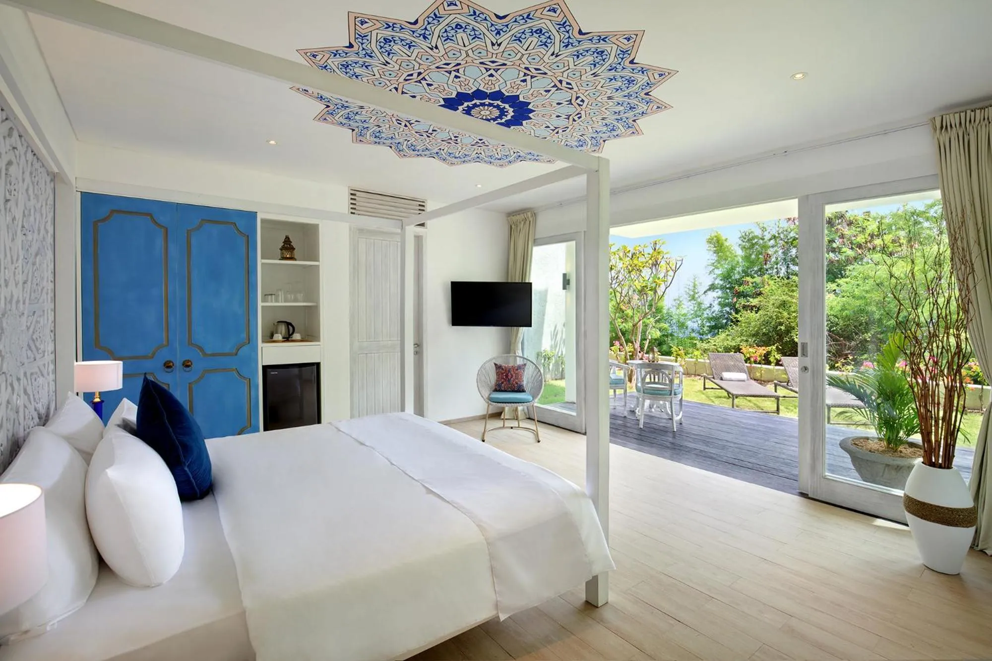 Bedroom, Bed in Hidden Hills Villas - Small Luxury Hotels of The World