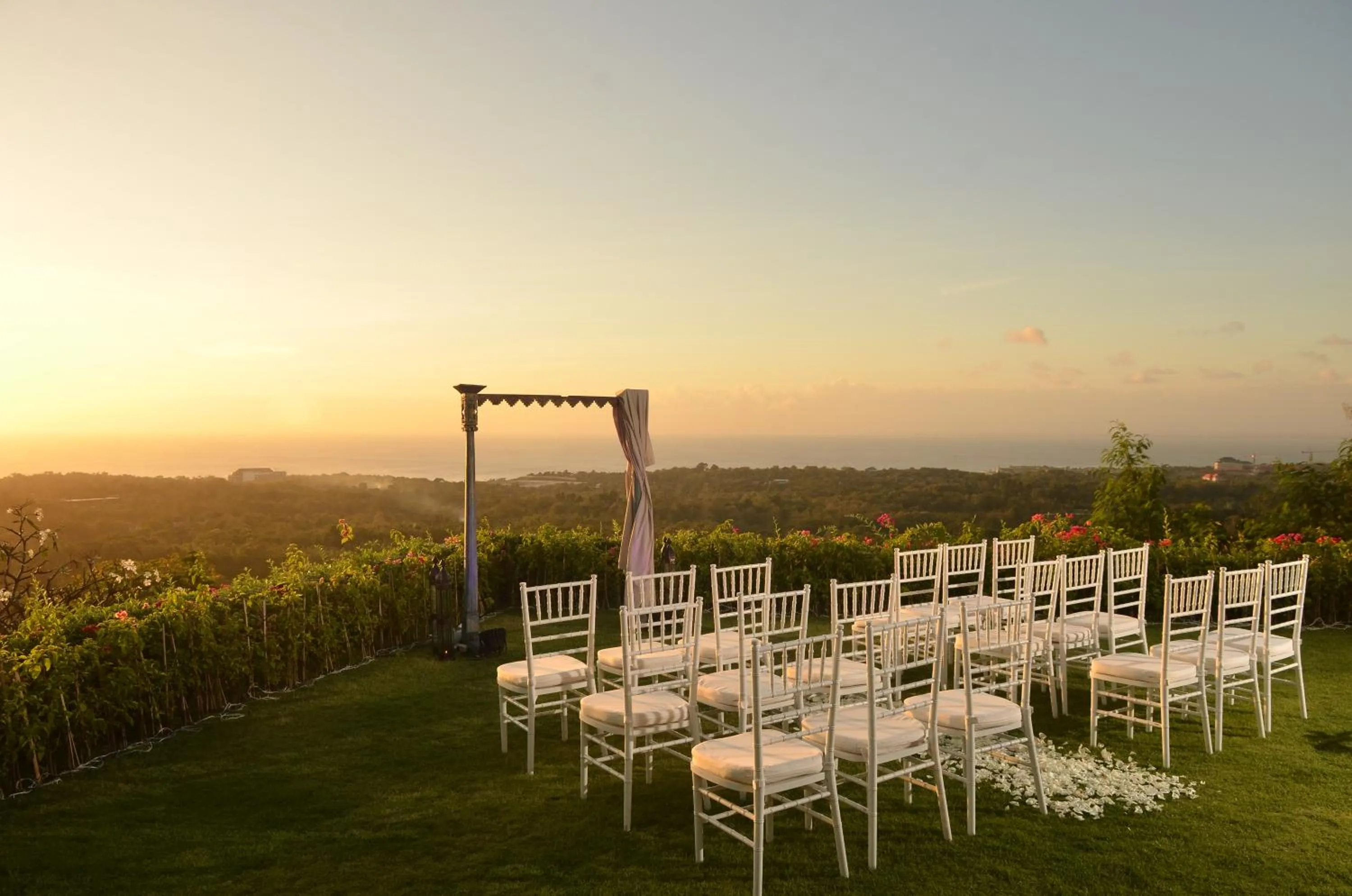 Property building in Hidden Hills Villas - Small Luxury Hotels of The World