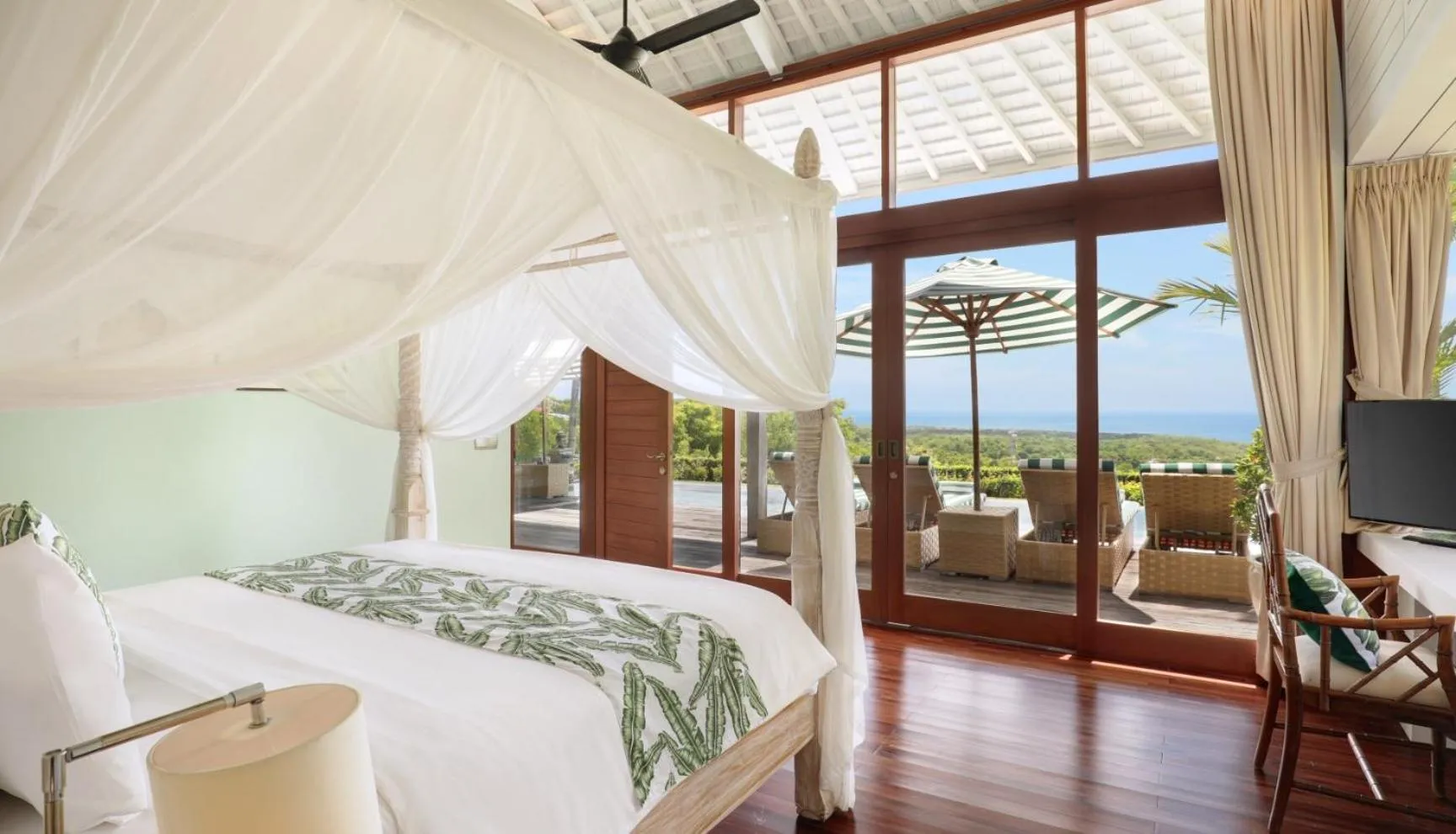 Photo of the whole room, Bed in Hidden Hills Villas - Small Luxury Hotels of The World