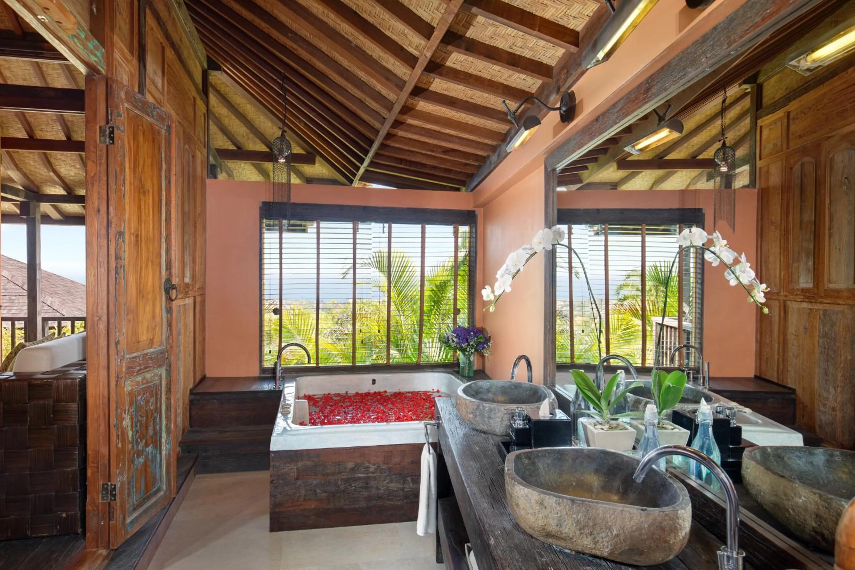 Bathroom in Hidden Hills Villas - Small Luxury Hotels of The World