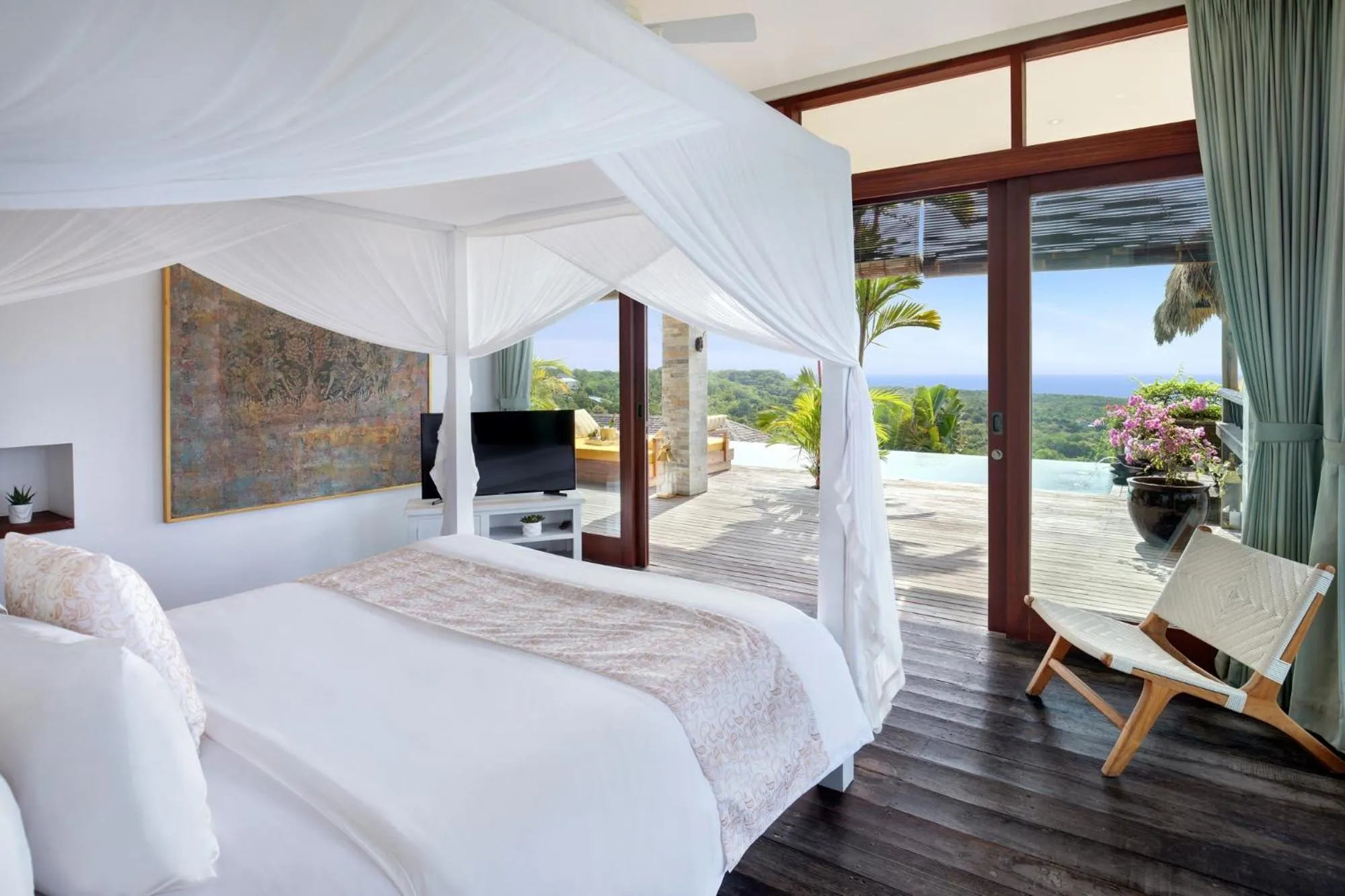 Bed in Hidden Hills Villas - Small Luxury Hotels of The World
