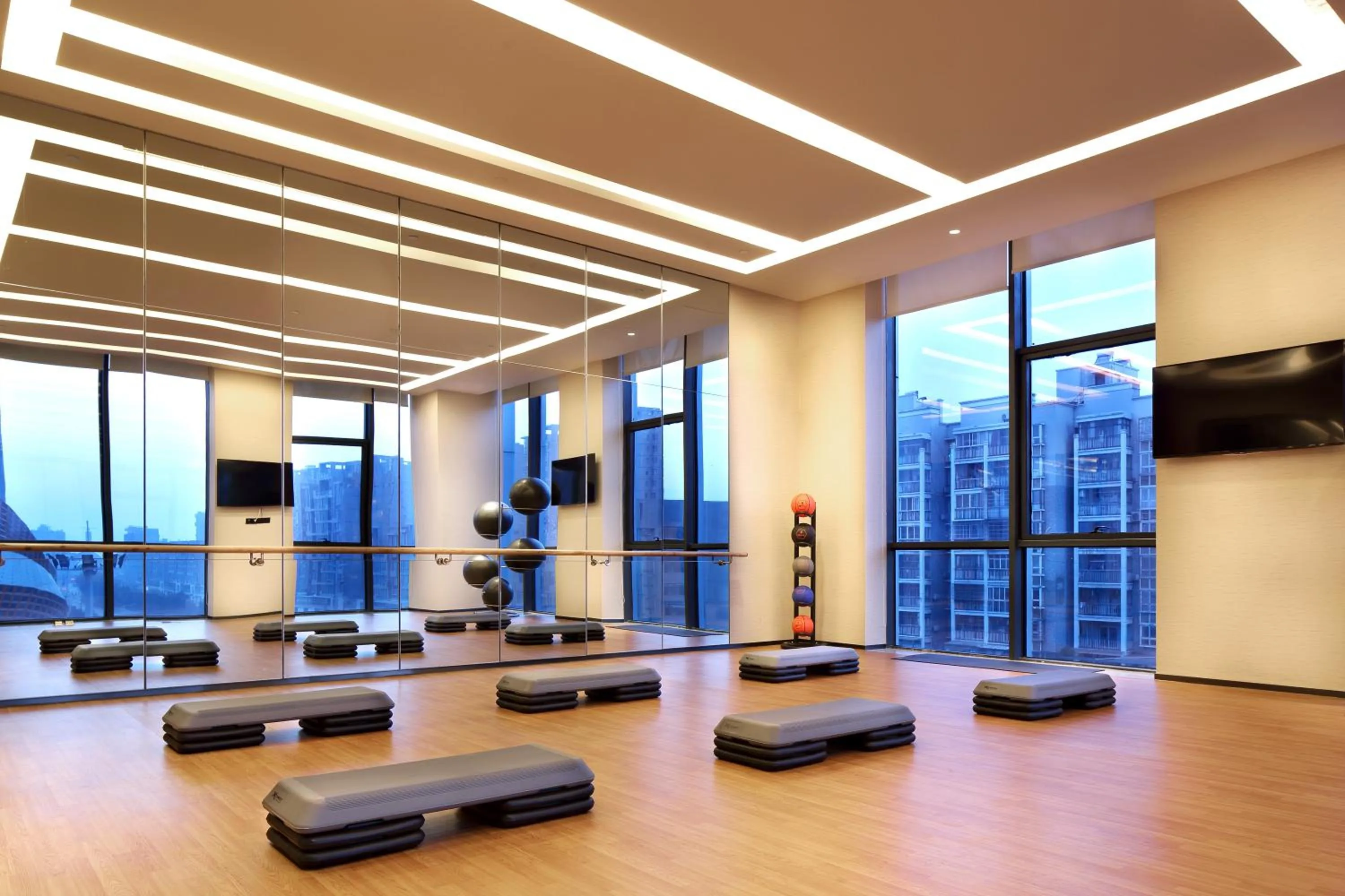 Fitness centre/facilities in Wanda Realm Huangshi