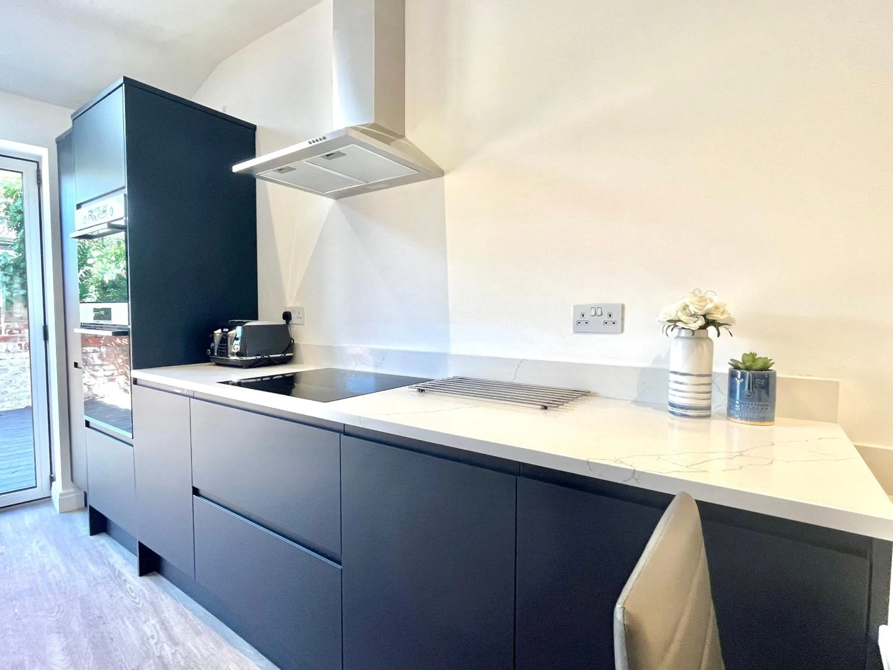 Coffee/tea facilities in Mode Apartments St Annes