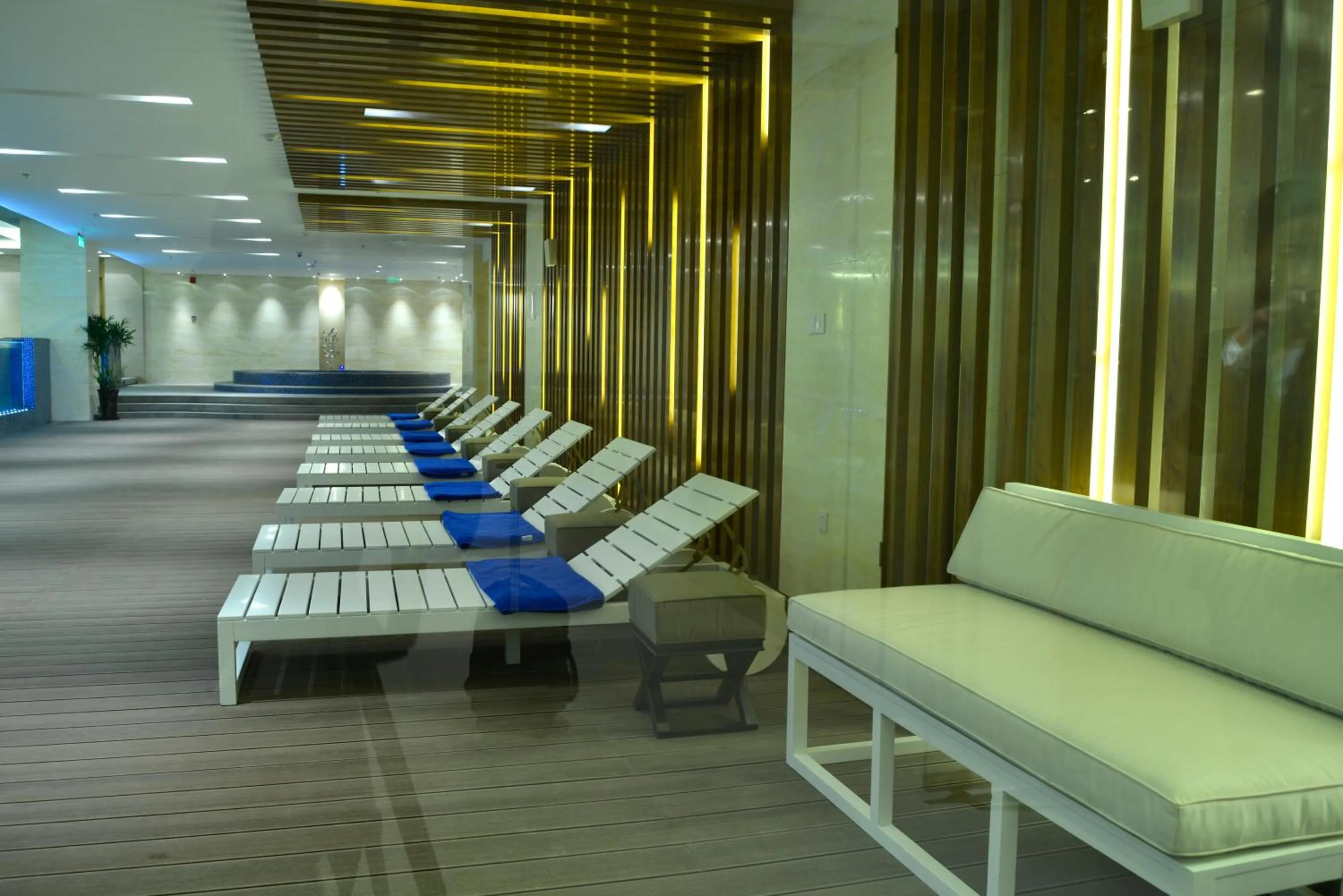 Swimming pool in Holiday Inn Xi'an Big Goose Pagoda, an IHG Hotel