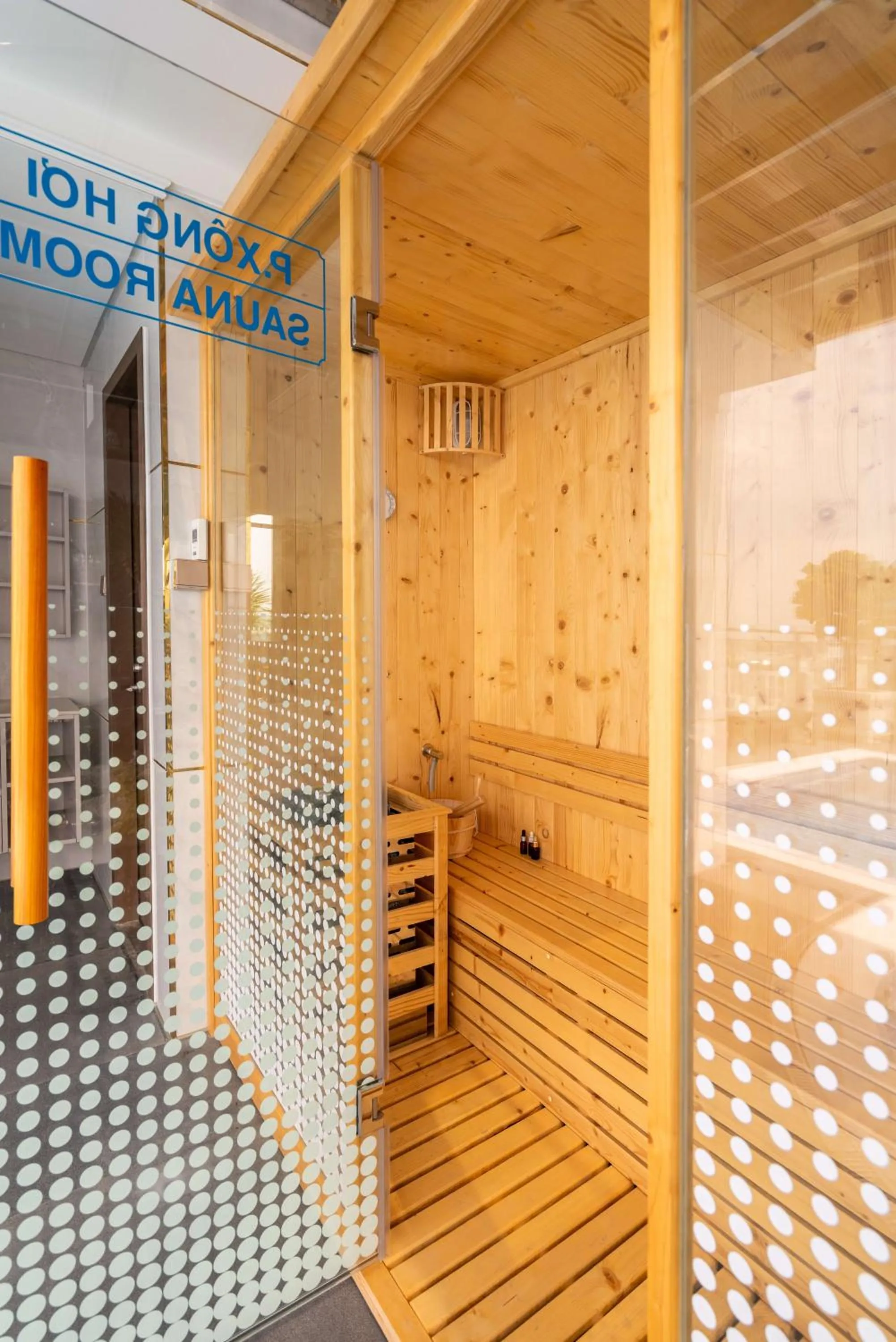 Le Saigon Grand Hotel