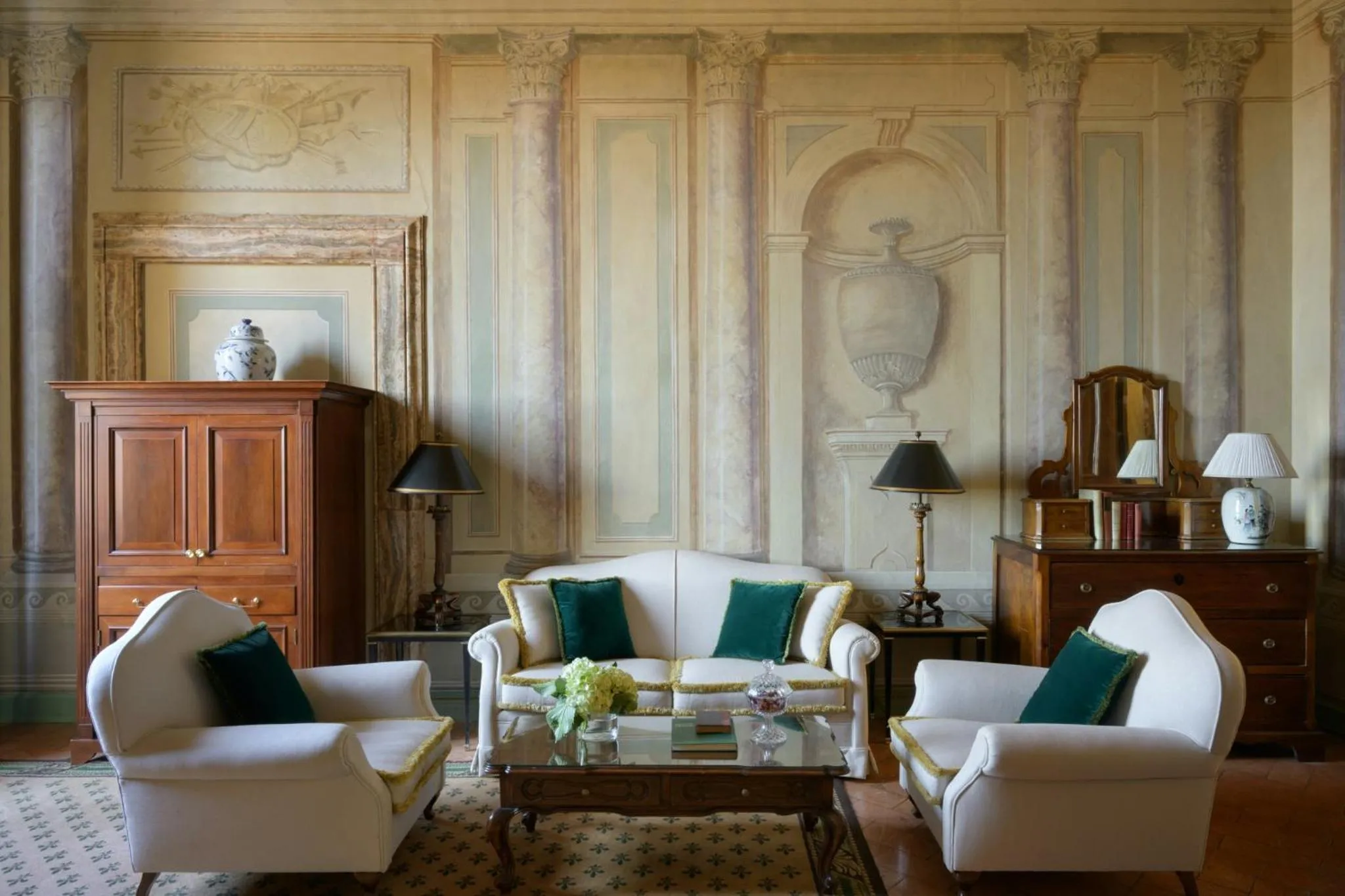 Photo of the whole room in Grand Hotel Continental Siena - Starhotels Collezione