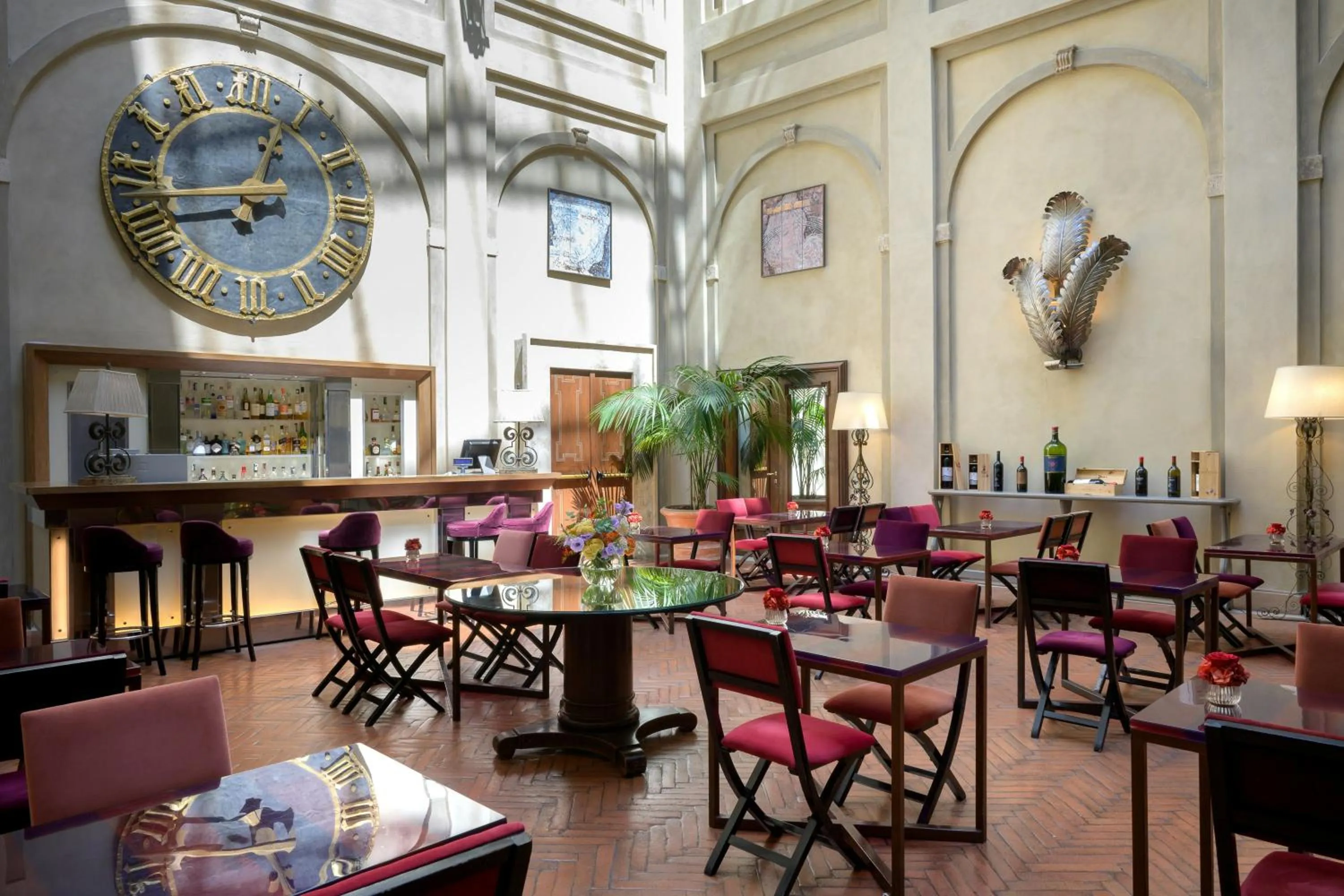 Lounge or bar in Grand Hotel Continental Siena - Starhotels Collezione