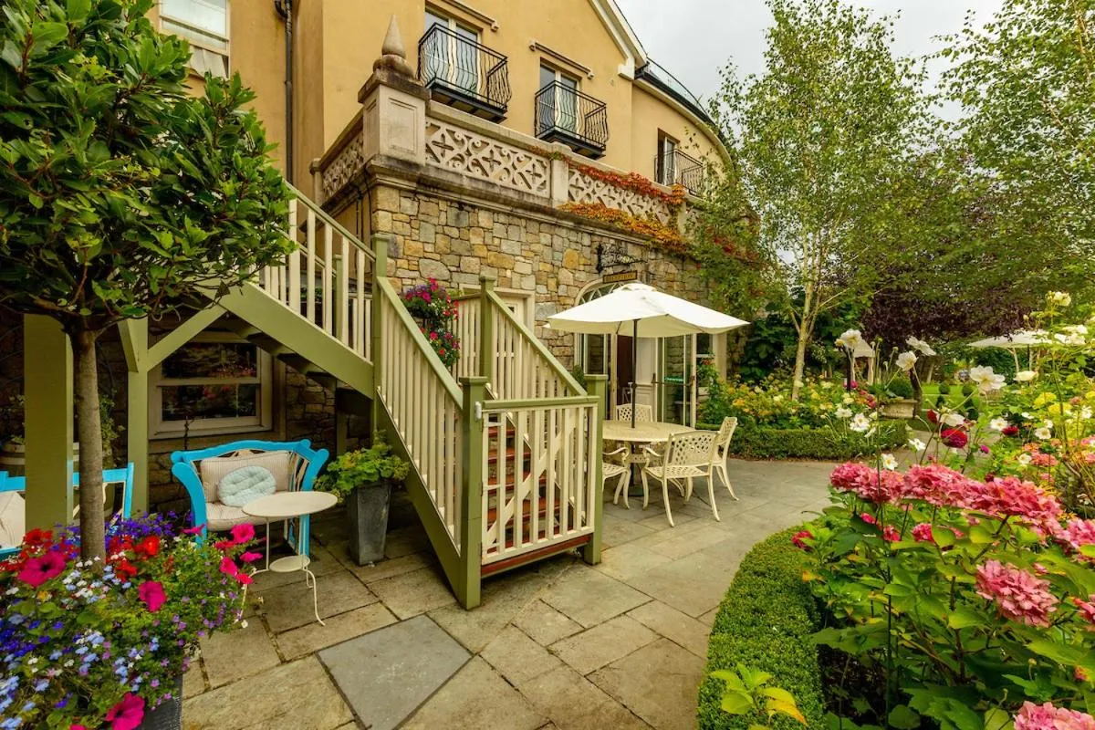 Garden in Step House Hotel