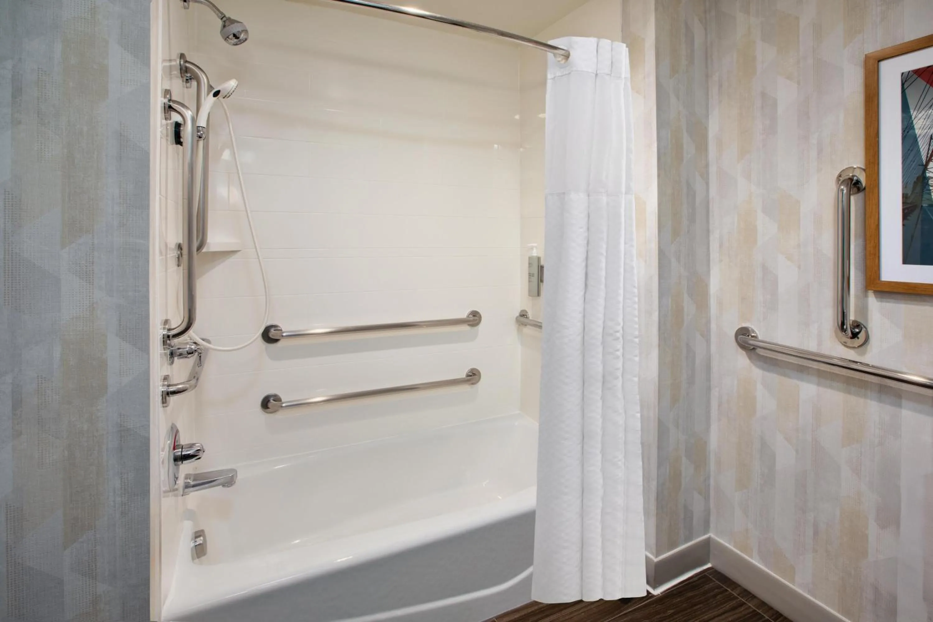 Bathroom in Hampton Inn North Little Rock McCain Mall, AR