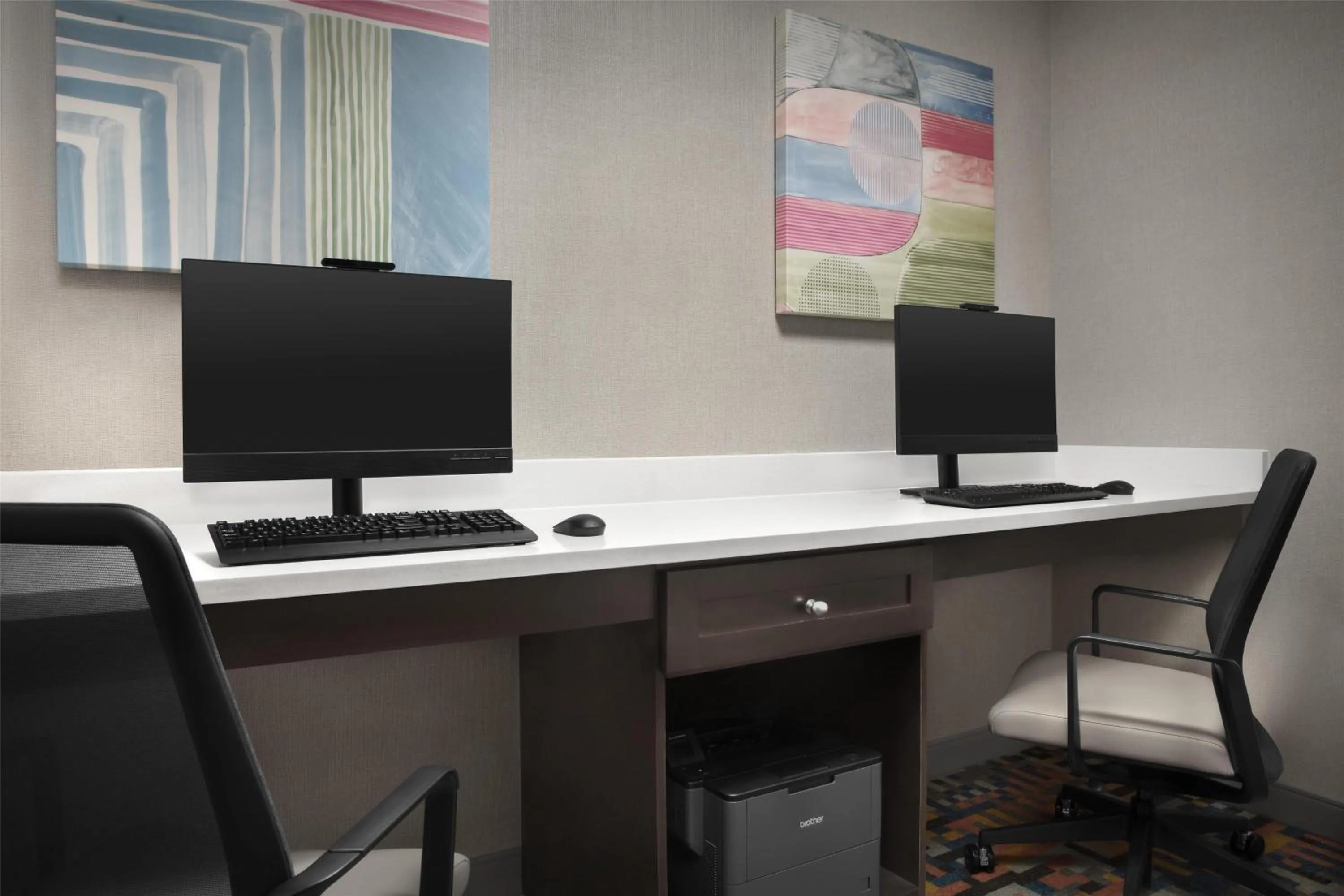 Business facilities in Hampton Inn and Suites Georgetown/Austin North, TX