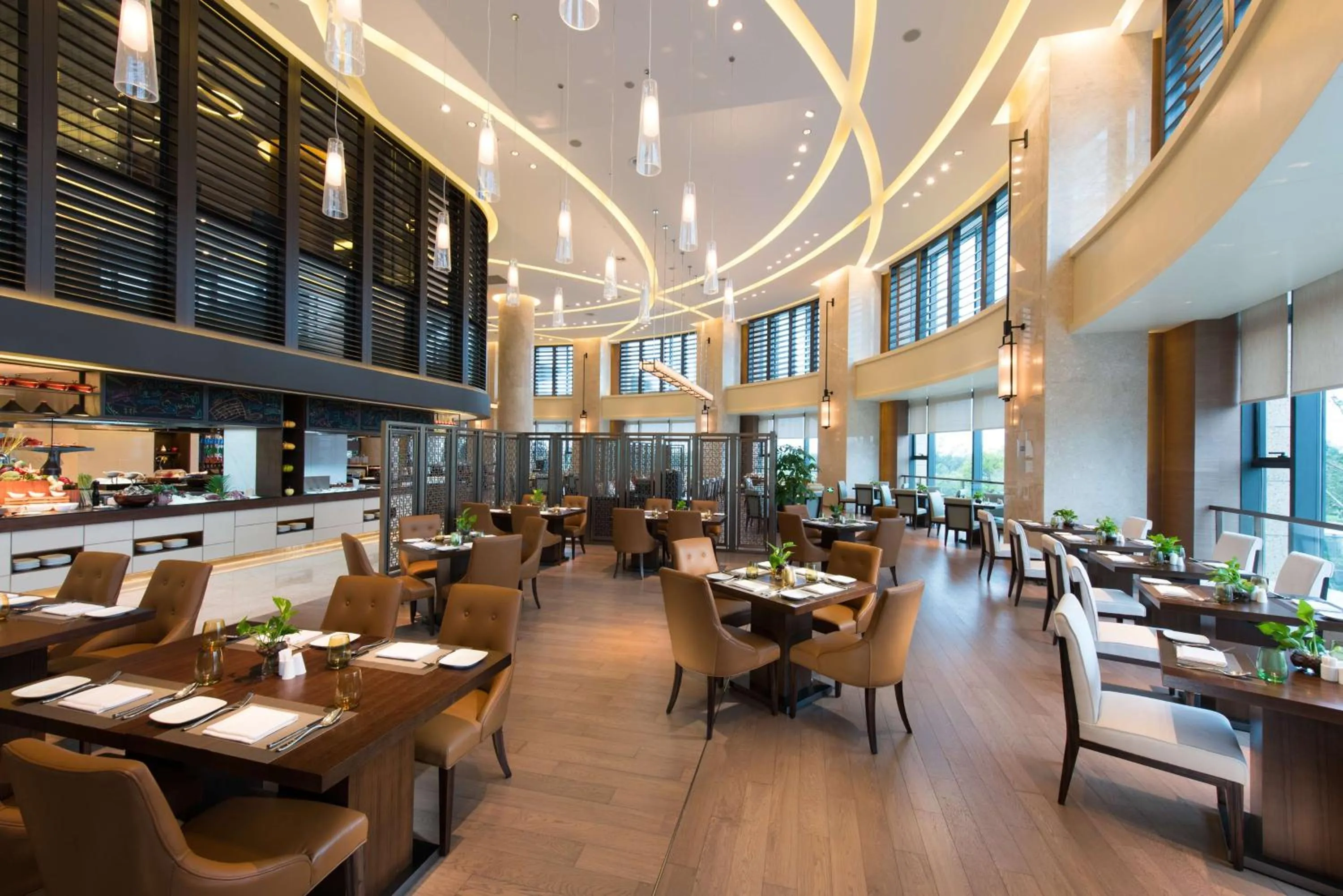 Restaurant/places to eat in Hilton Zhoushan