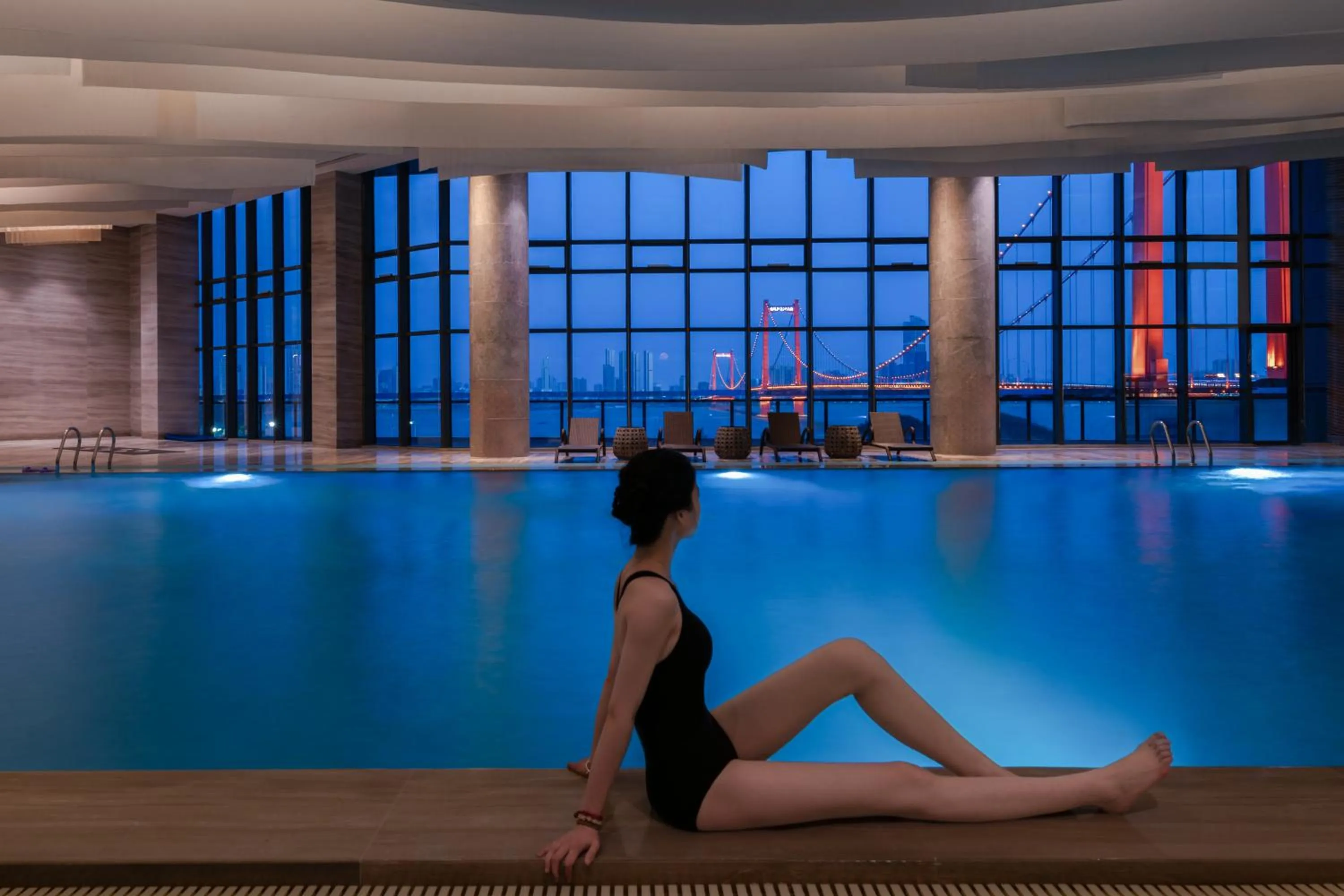 Swimming pool in Hilton Wuhan Yangtze Riverside