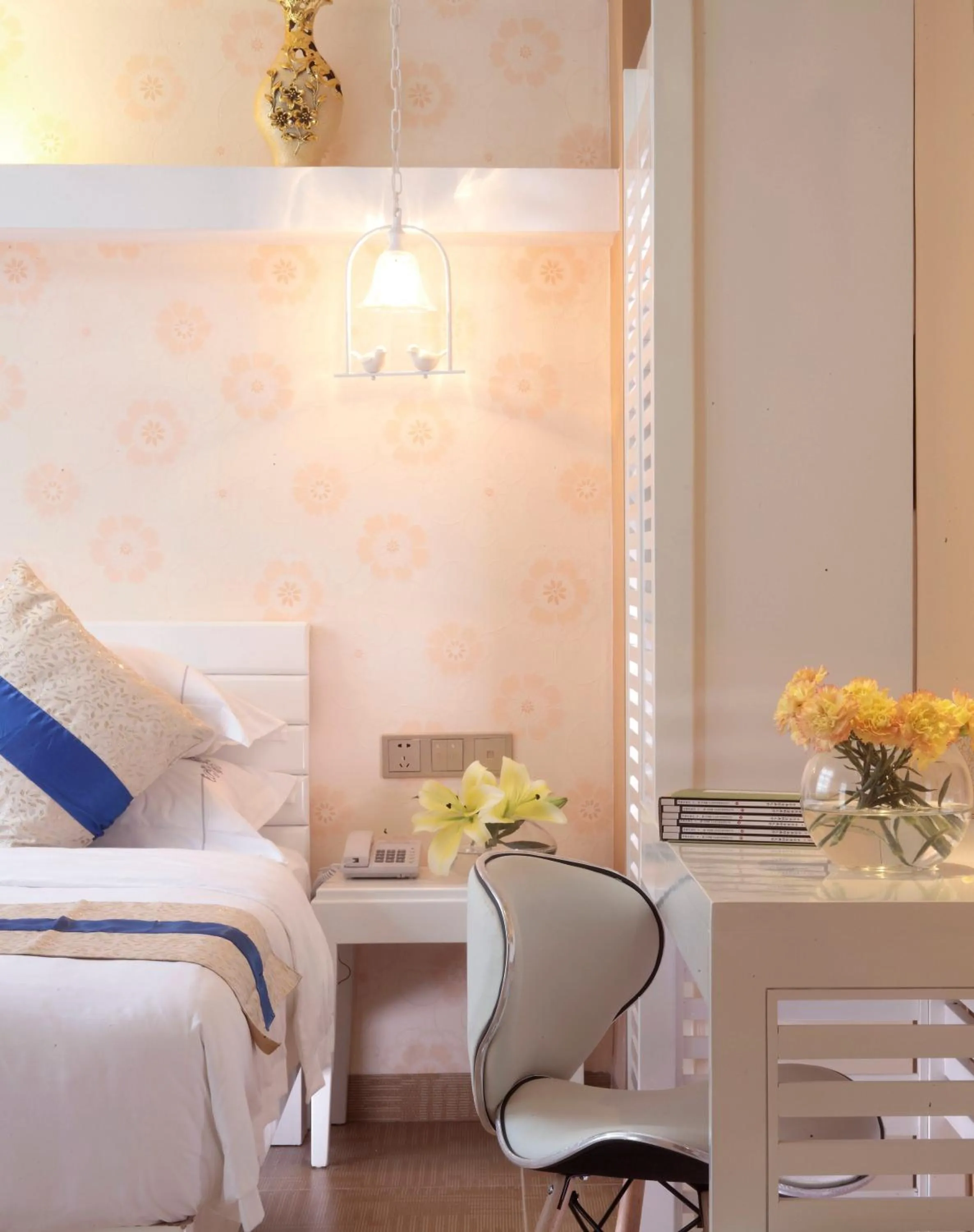 Bed in Care Hotel Coast Collection