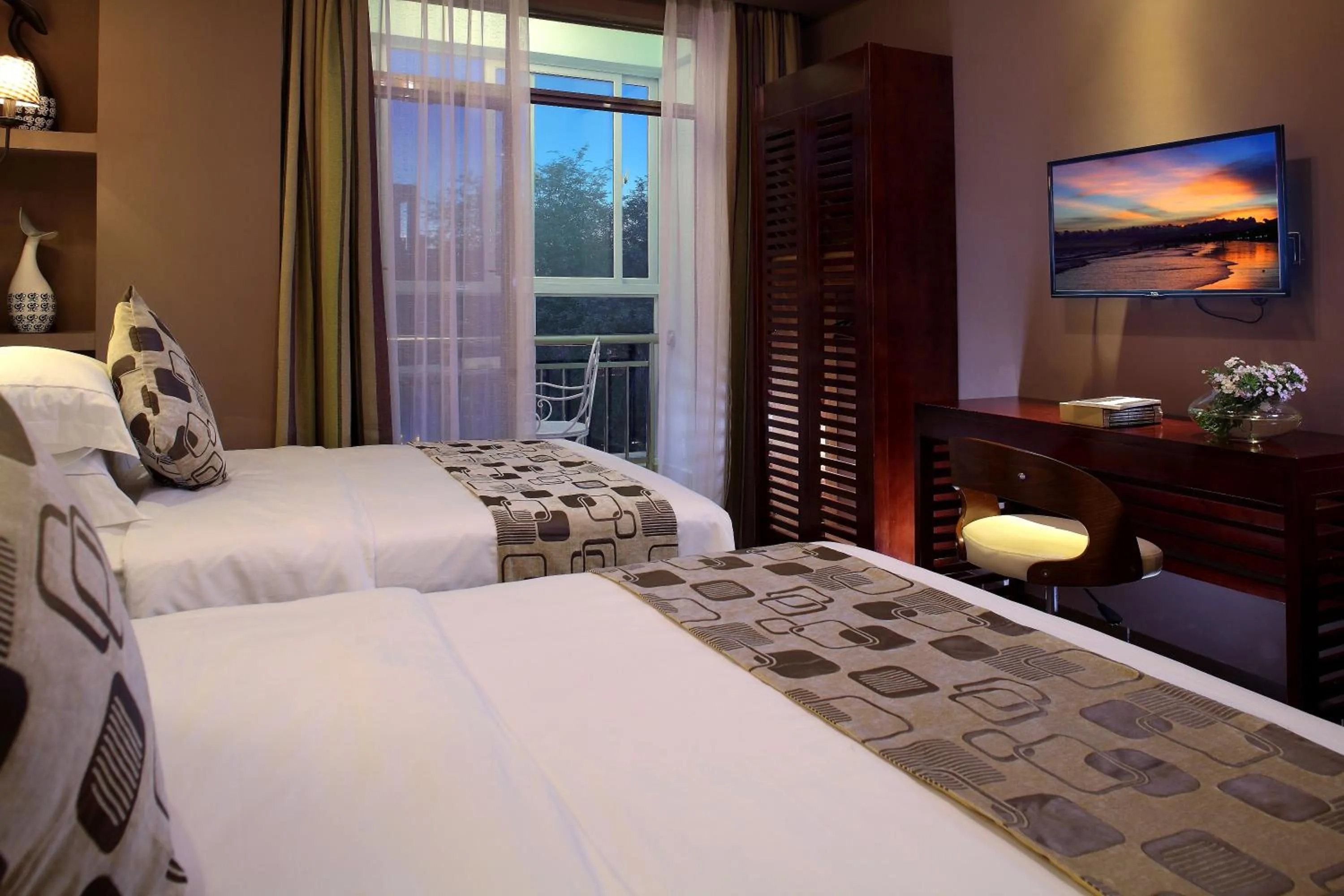 Bed in Care Hotel Coast Collection