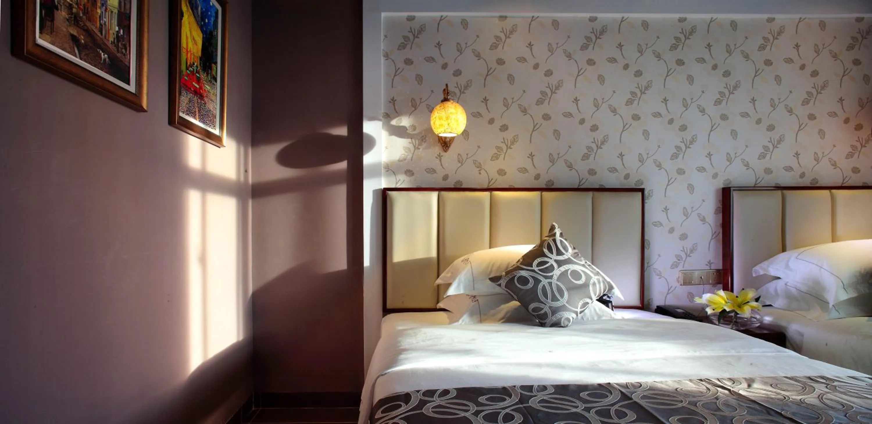 Bed in Care Hotel Coast Collection