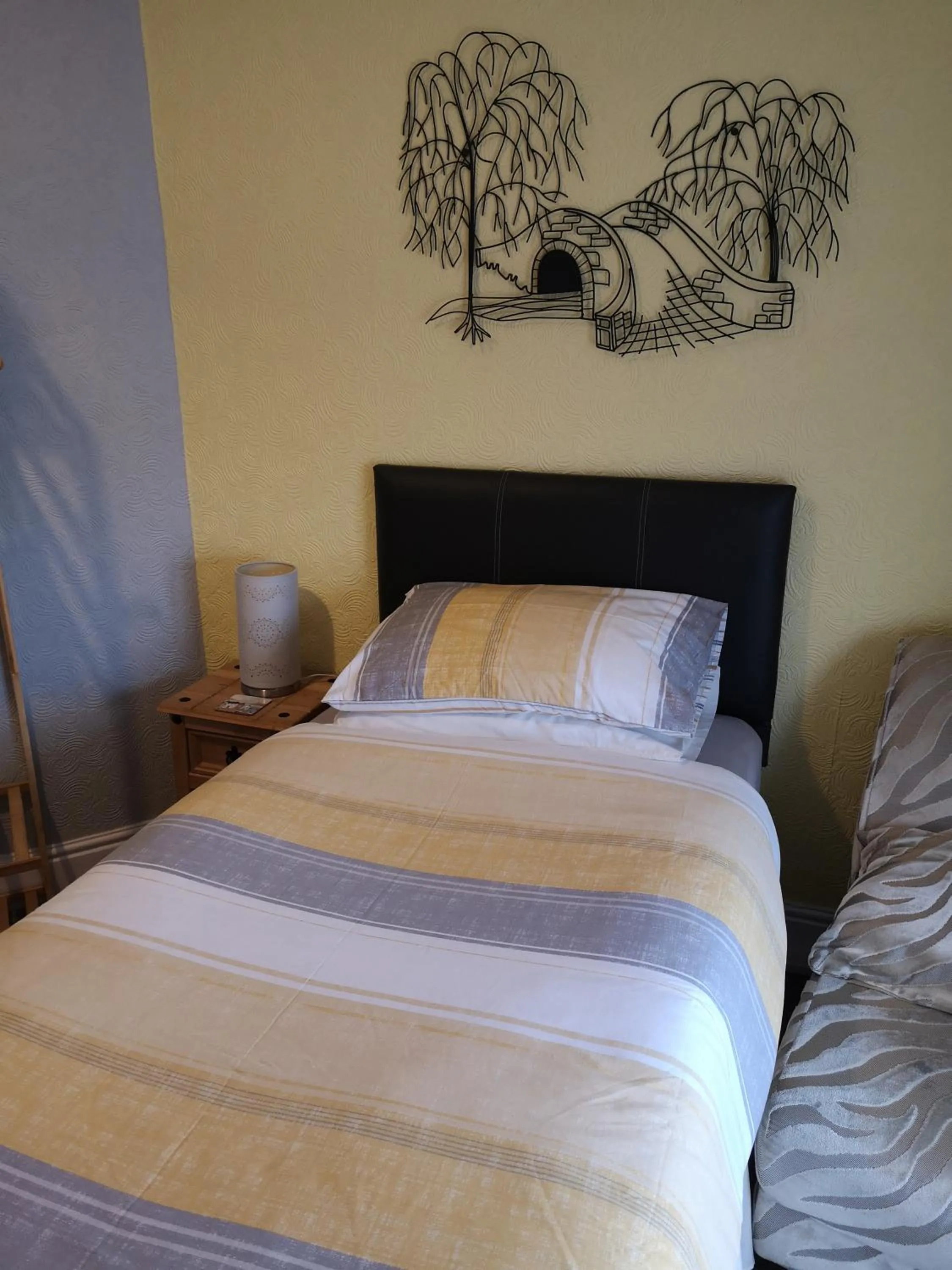 Bedroom in The Phoenix Guest House