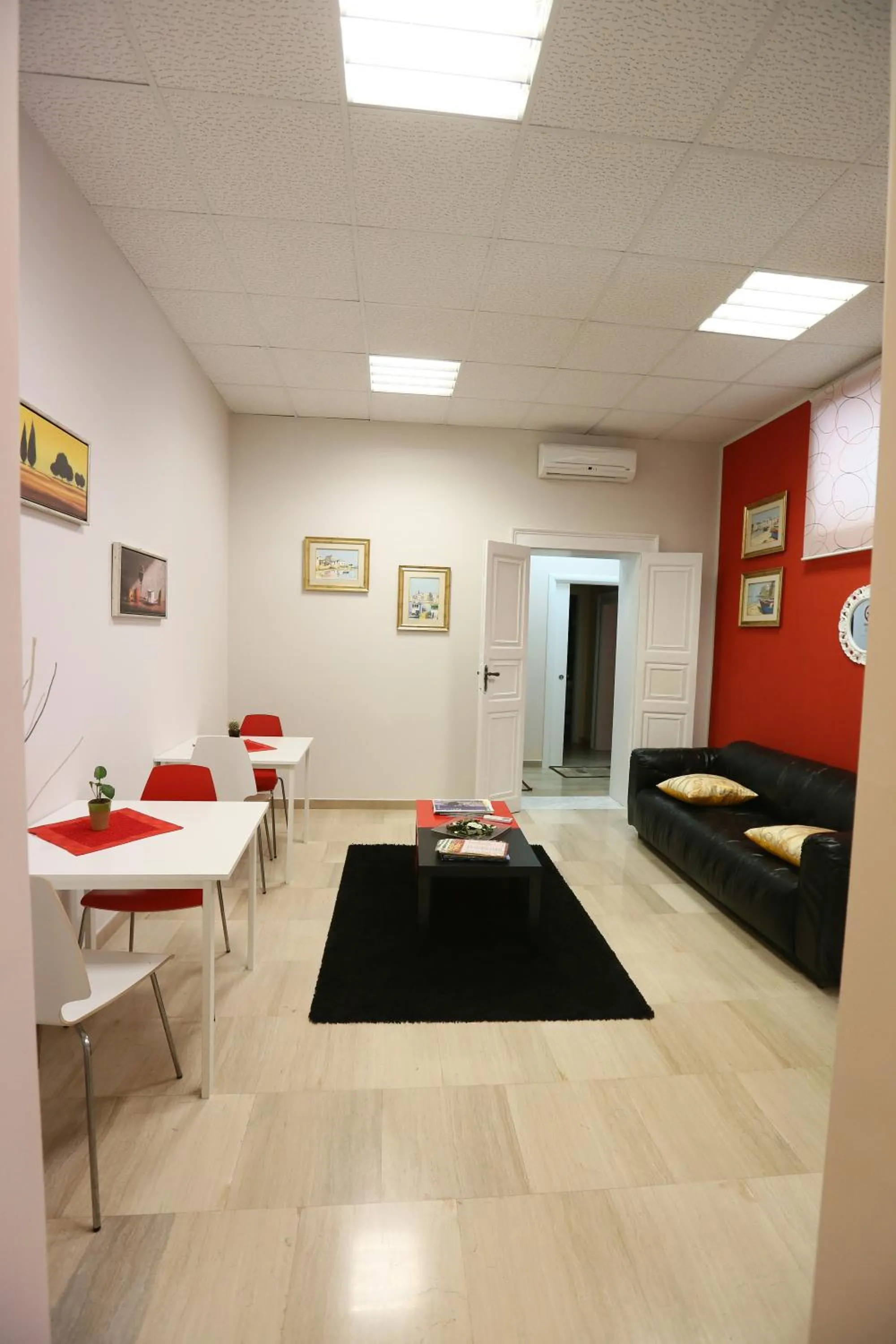 Dining area in Civico7