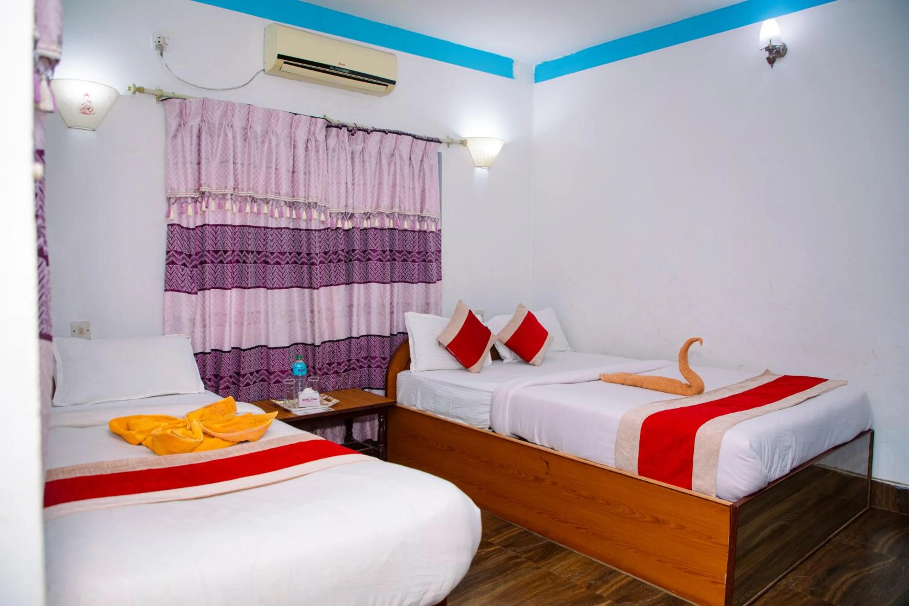 Bed in Hotel Shiva's Dream