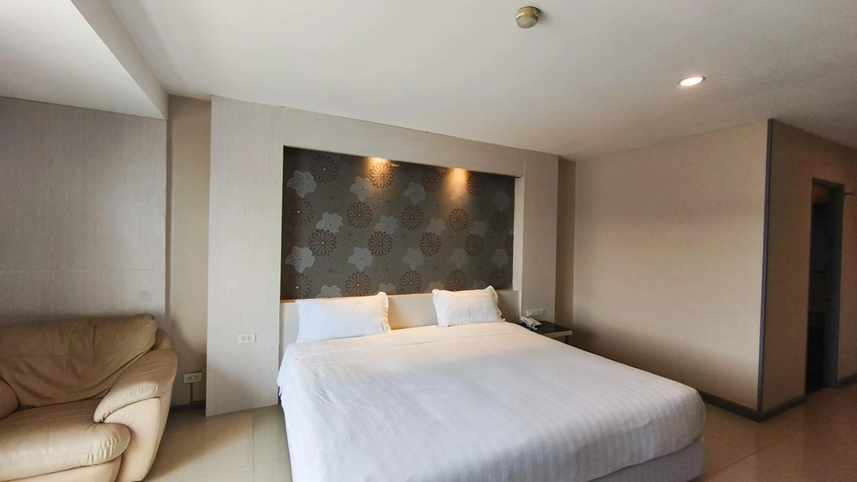 Bed in Avana Residence