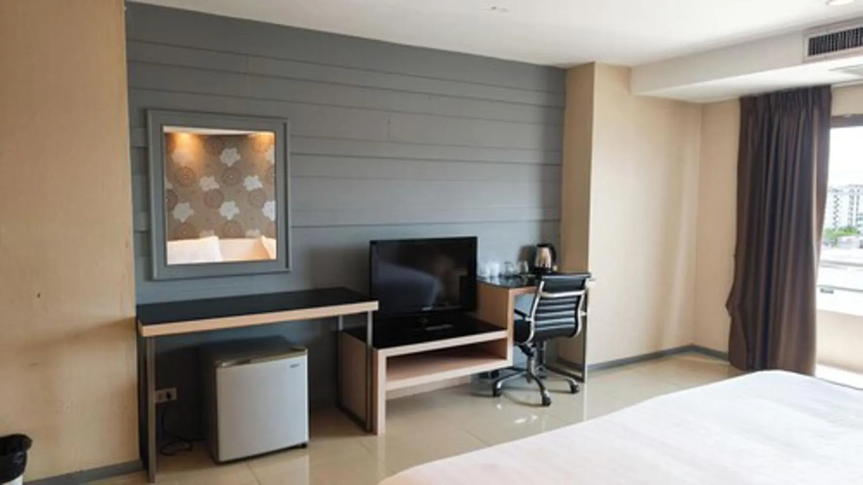 TV and multimedia, Bed in Avana Residence