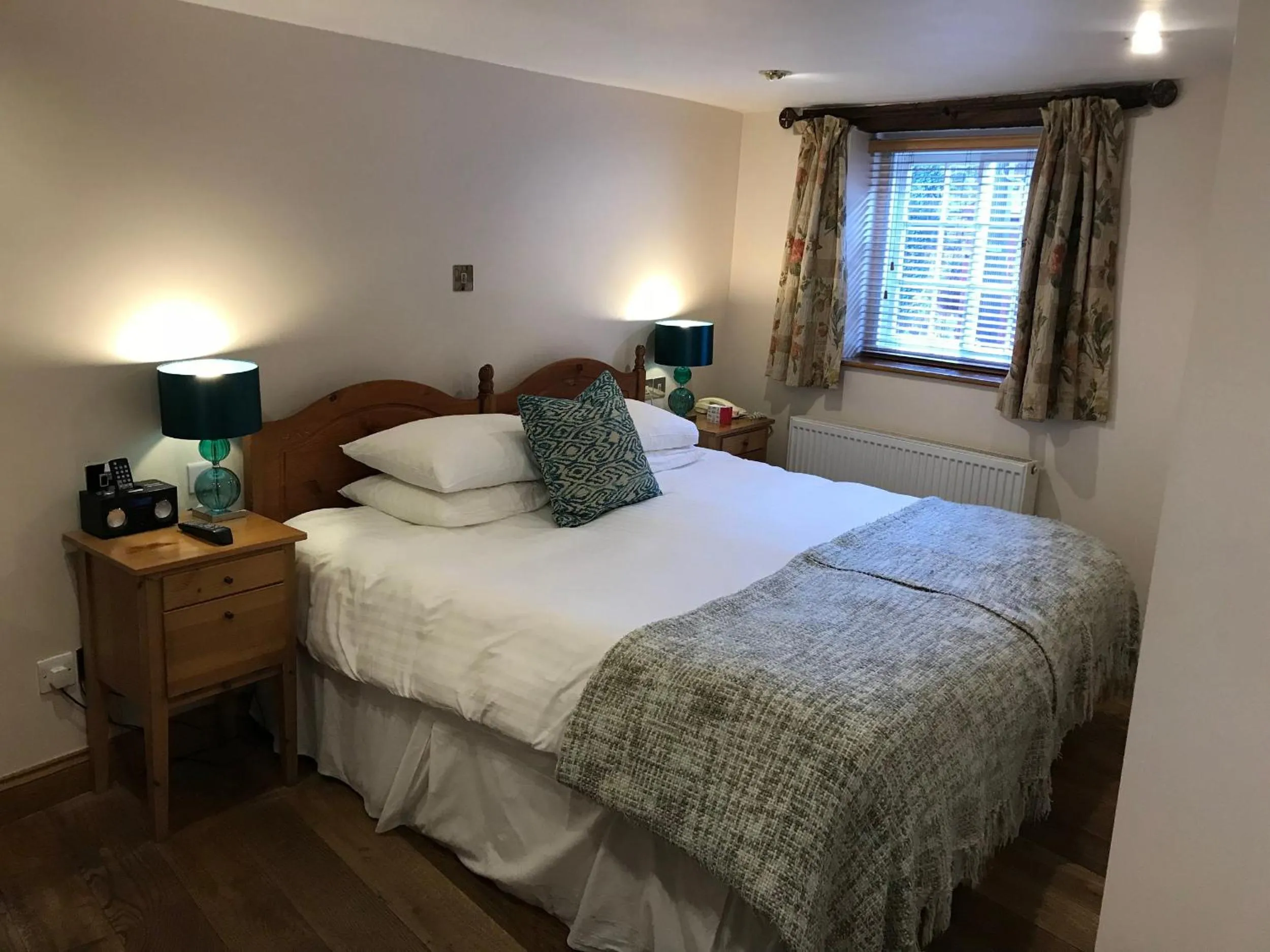 Bedroom, Bed in Sebastians