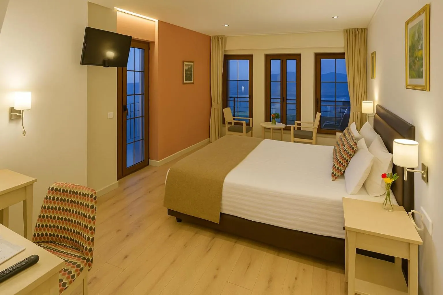 Bedroom, Bed in Arktos Hotel