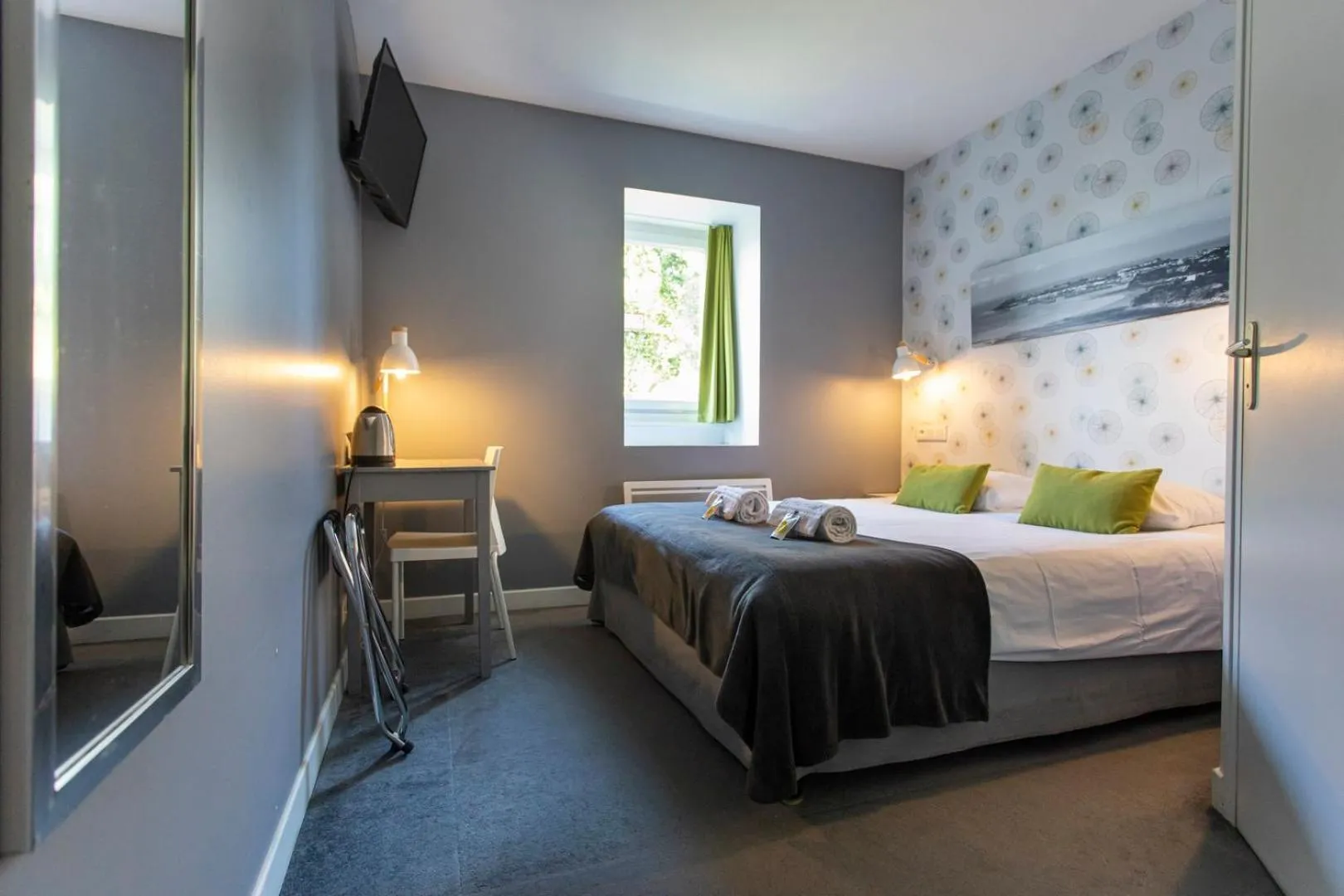 Bed in Au Bout Du Quai