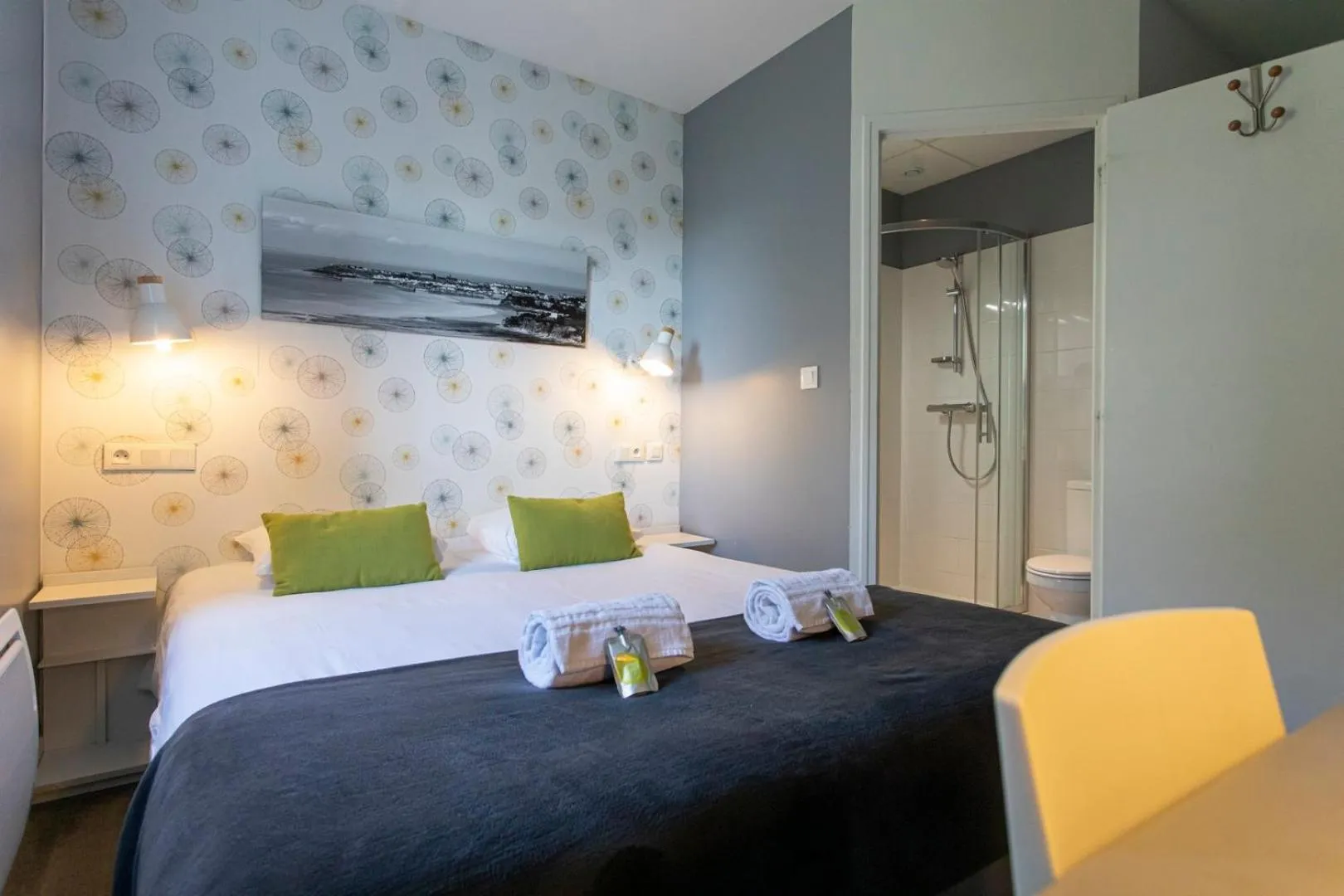 Bed in Au Bout Du Quai