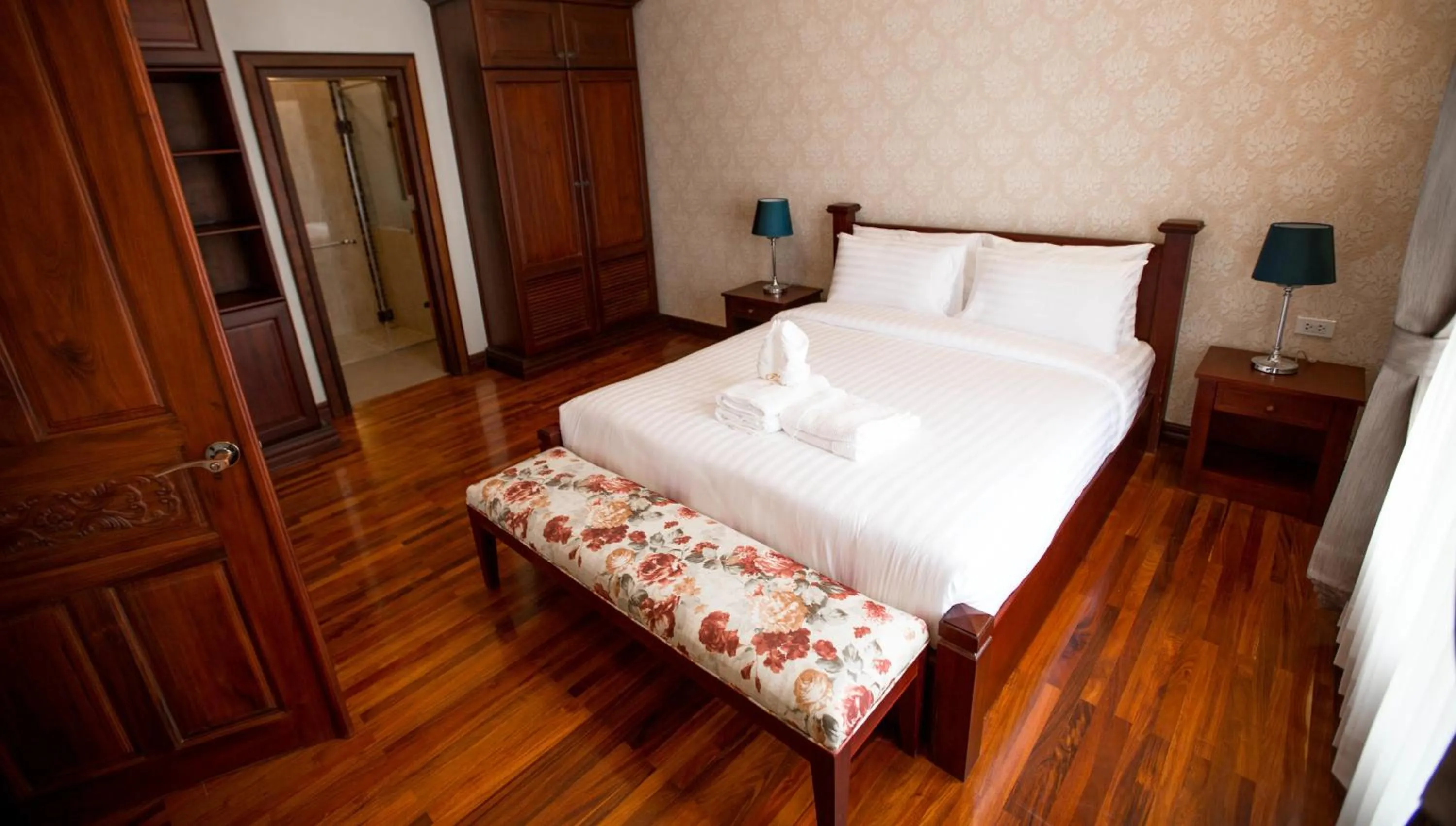 Bed in Capitol Residence