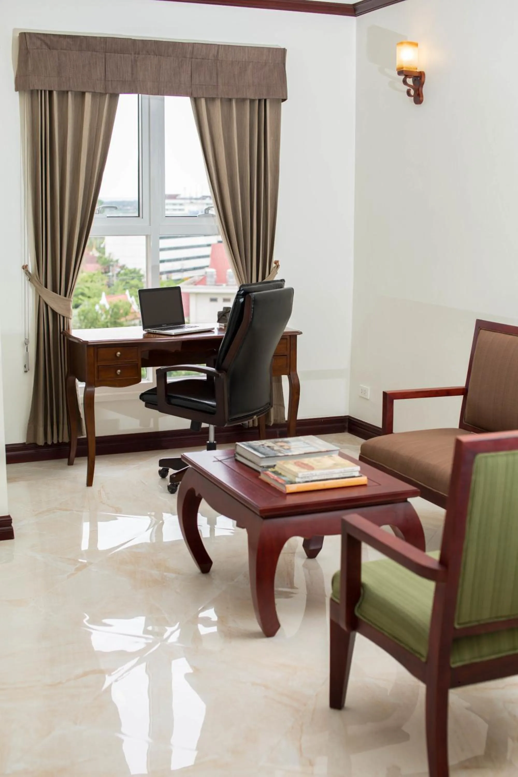 Seating area in Capitol Residence