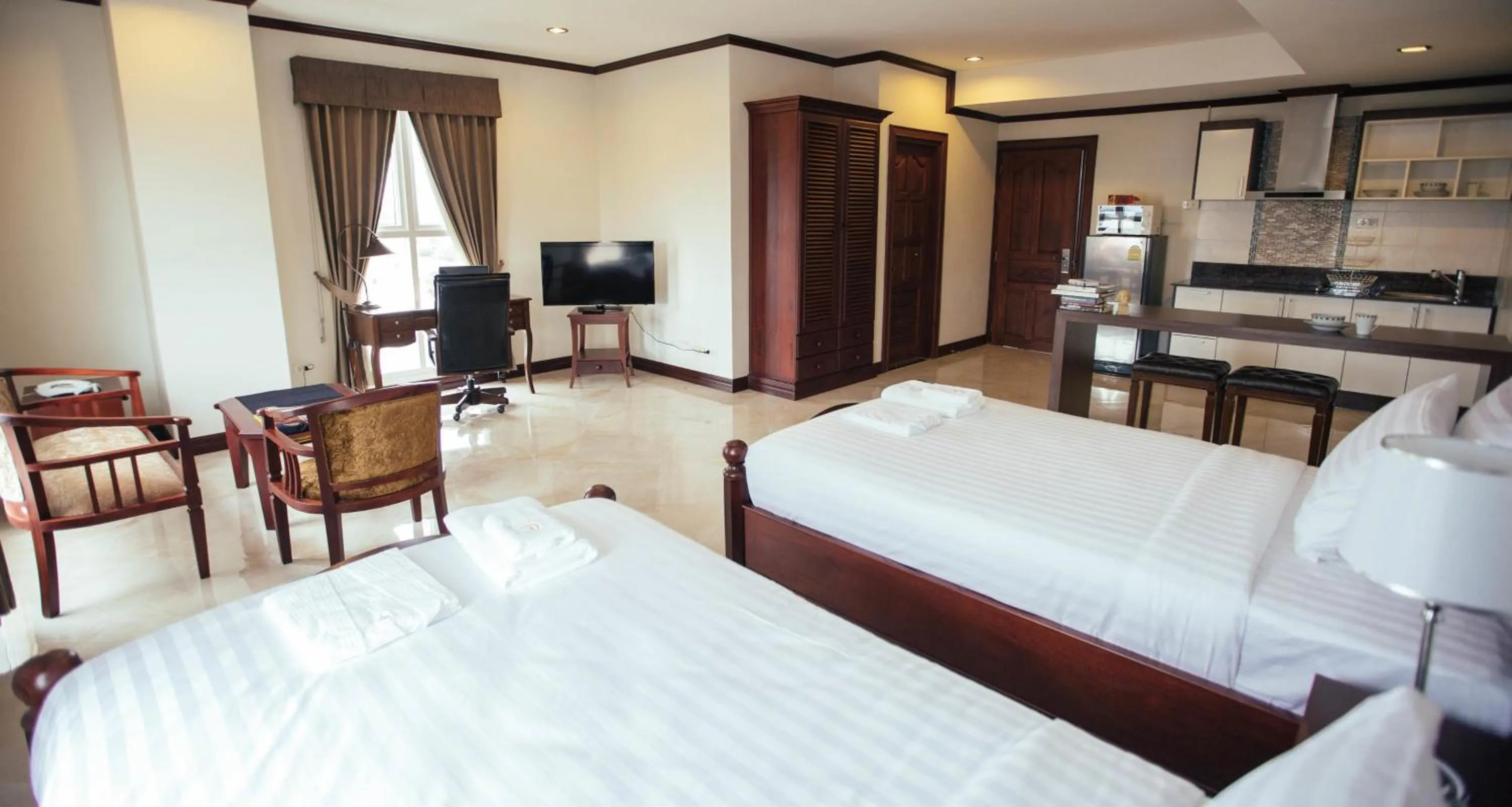 Bed in Capitol Residence