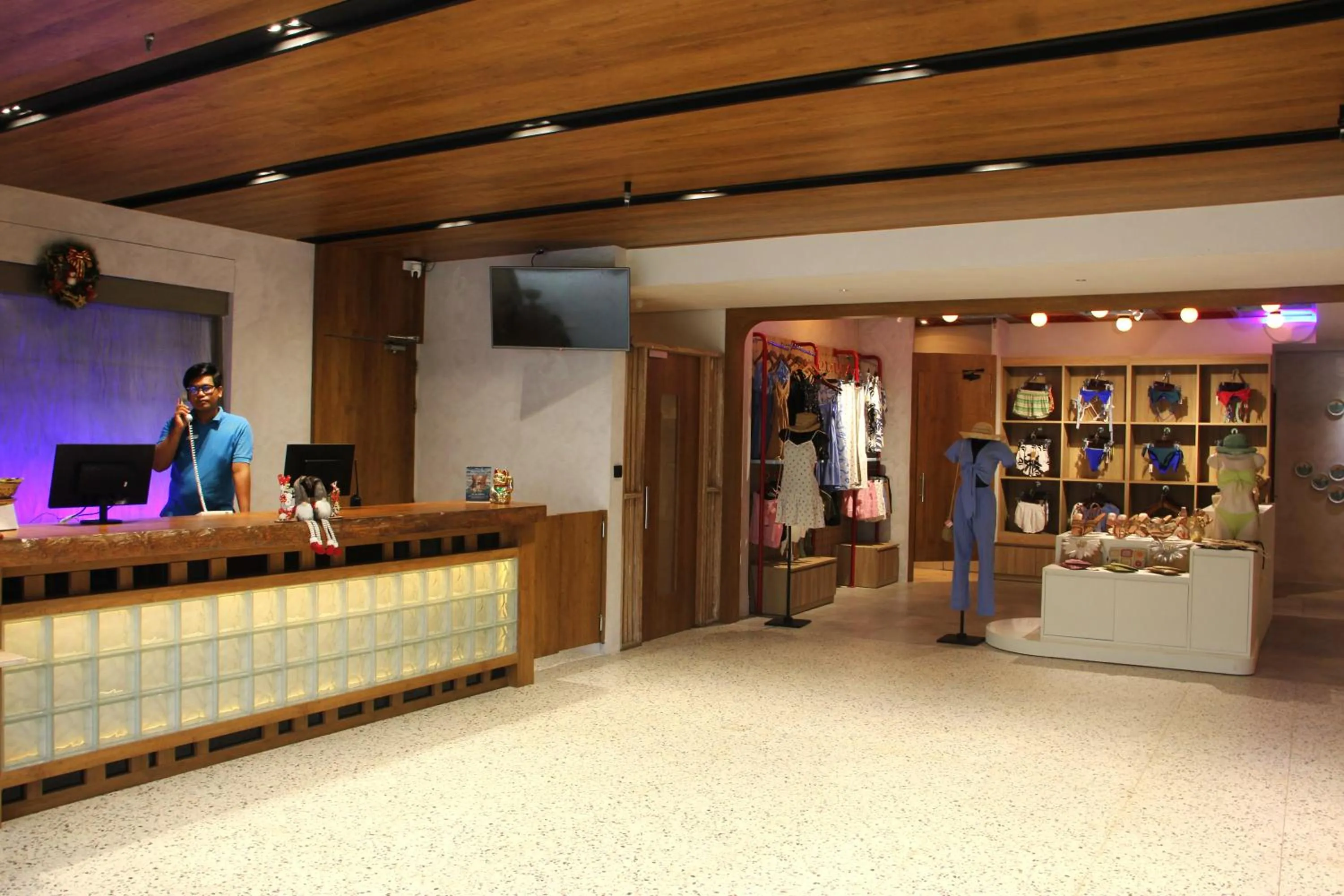 Lobby or reception in Koa D Surfer Hotel