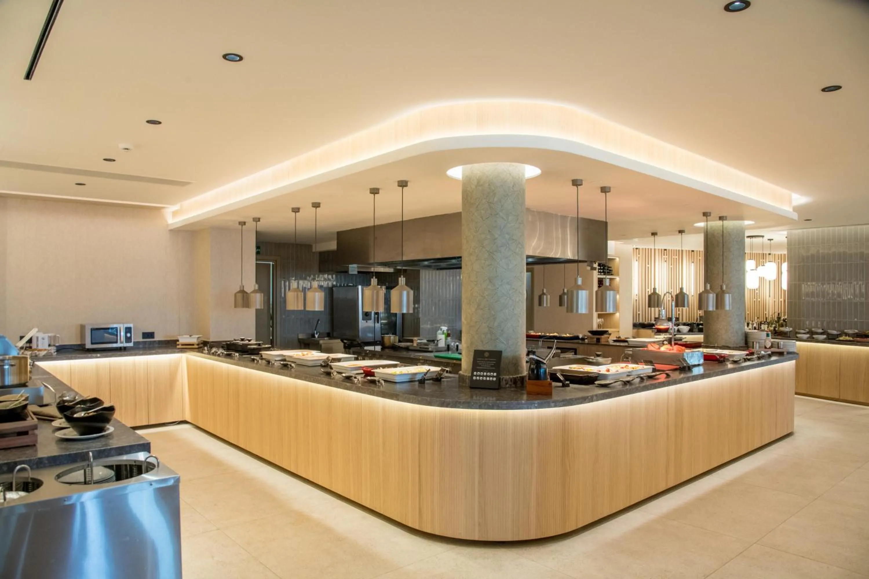 Restaurant/places to eat in SENSEANA Sea Side Resort & Aquadventure